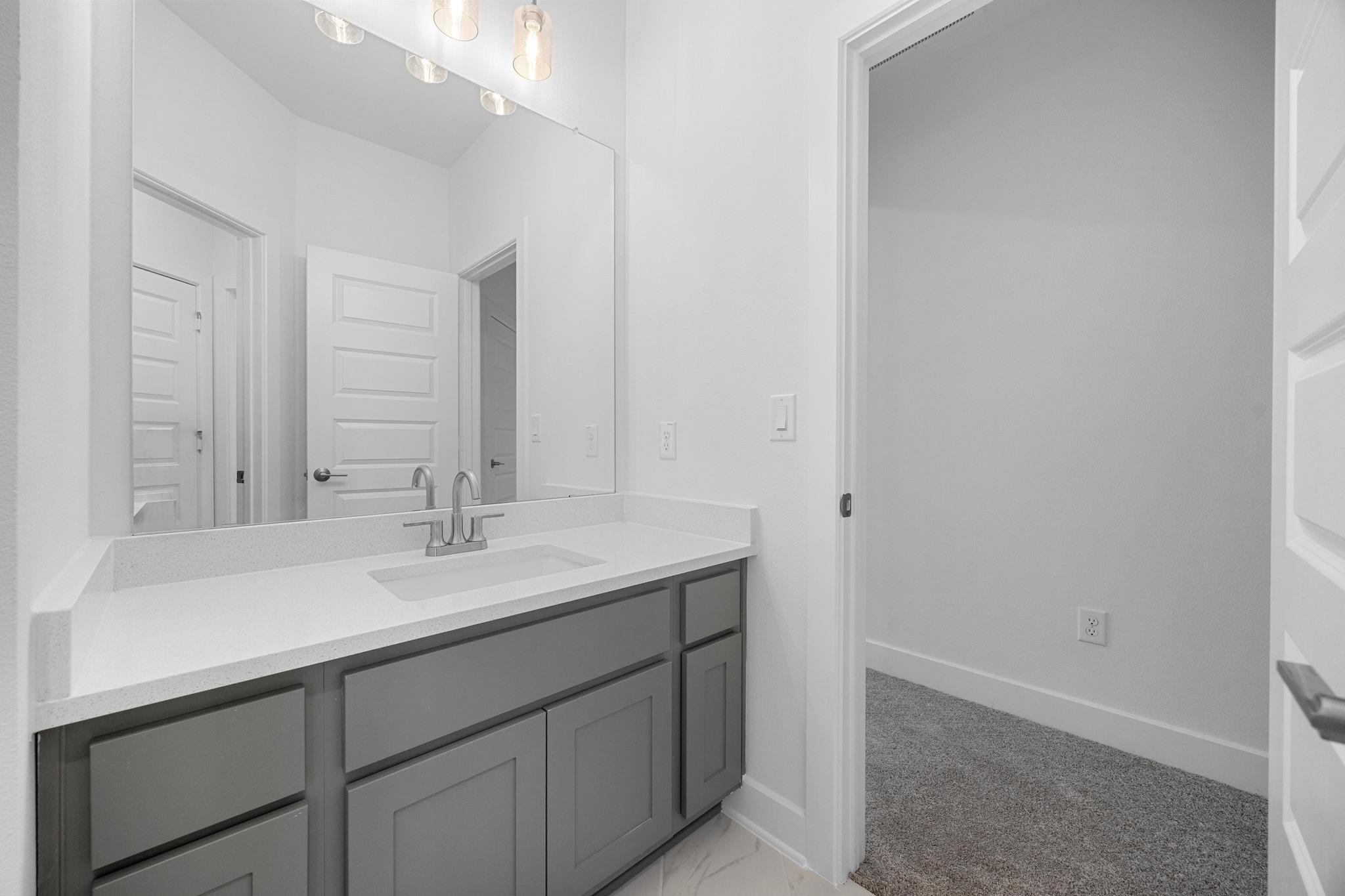 909 Bristol Creek Bnd, Lakeway, TX 78738