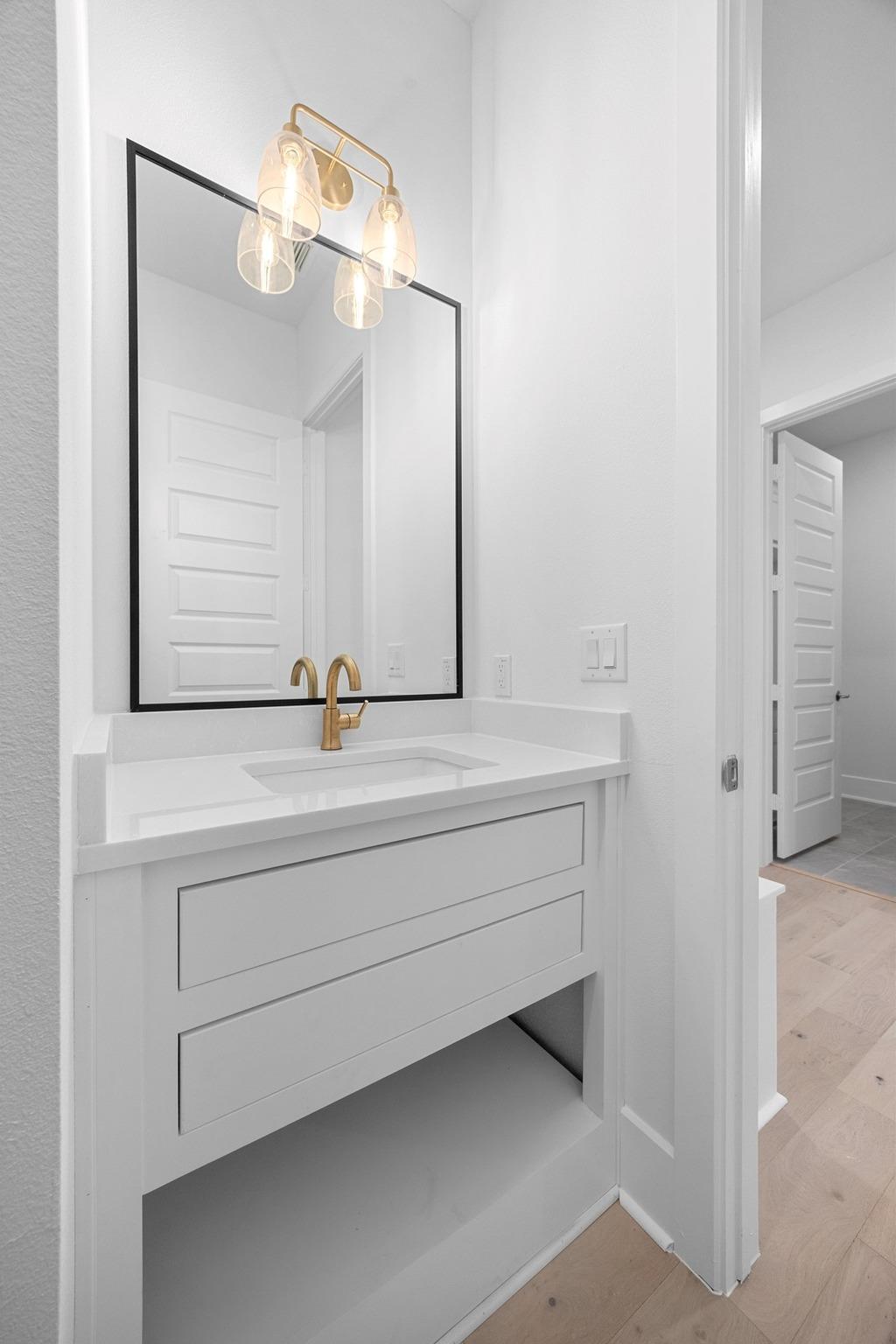 909 Bristol Creek Bnd, Lakeway, TX 78738