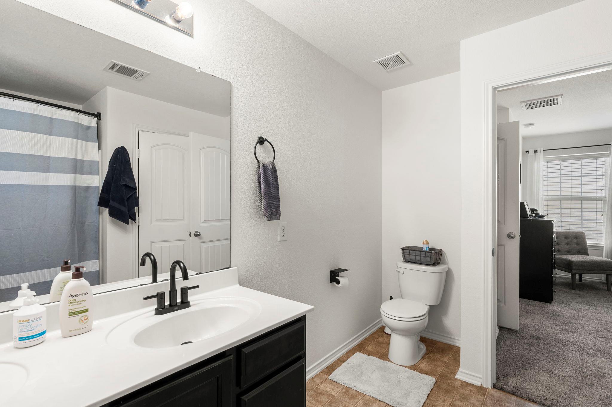 1051 Dorn, Kyle, TX 78640