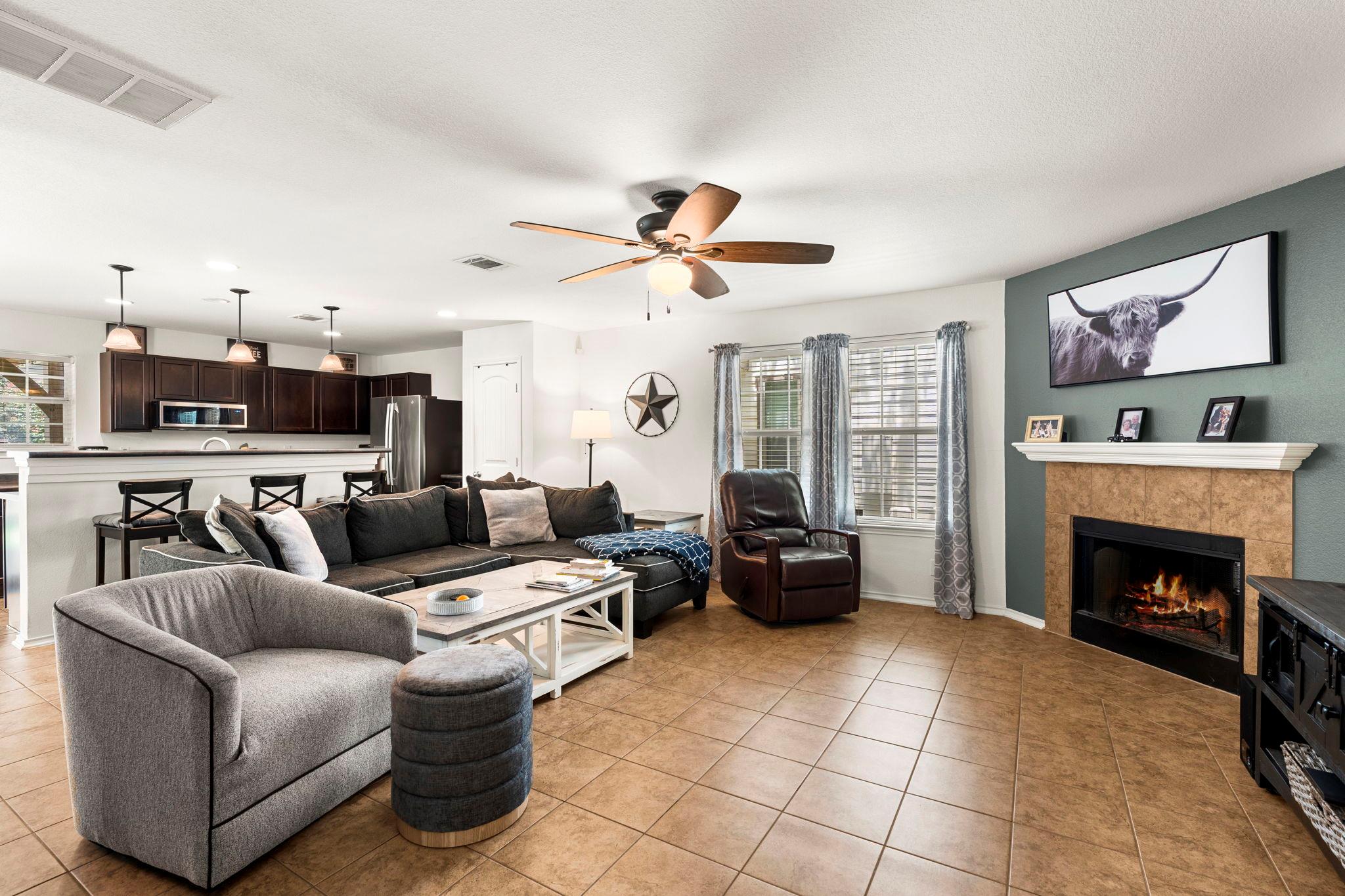 1051 Dorn, Kyle, TX 78640