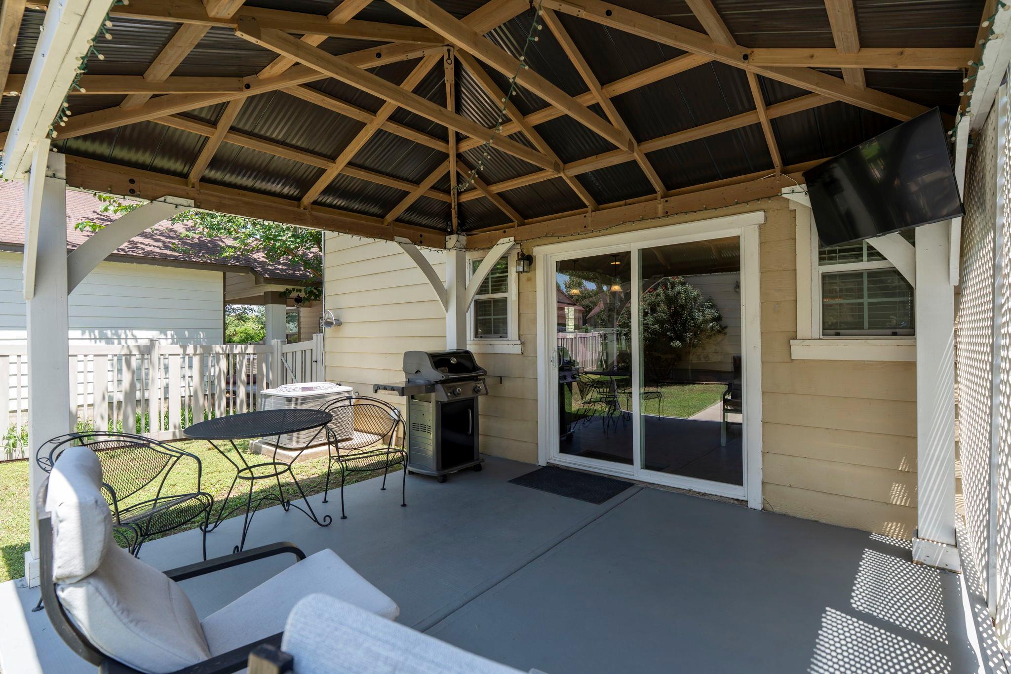 1051 Dorn, Kyle, TX 78640