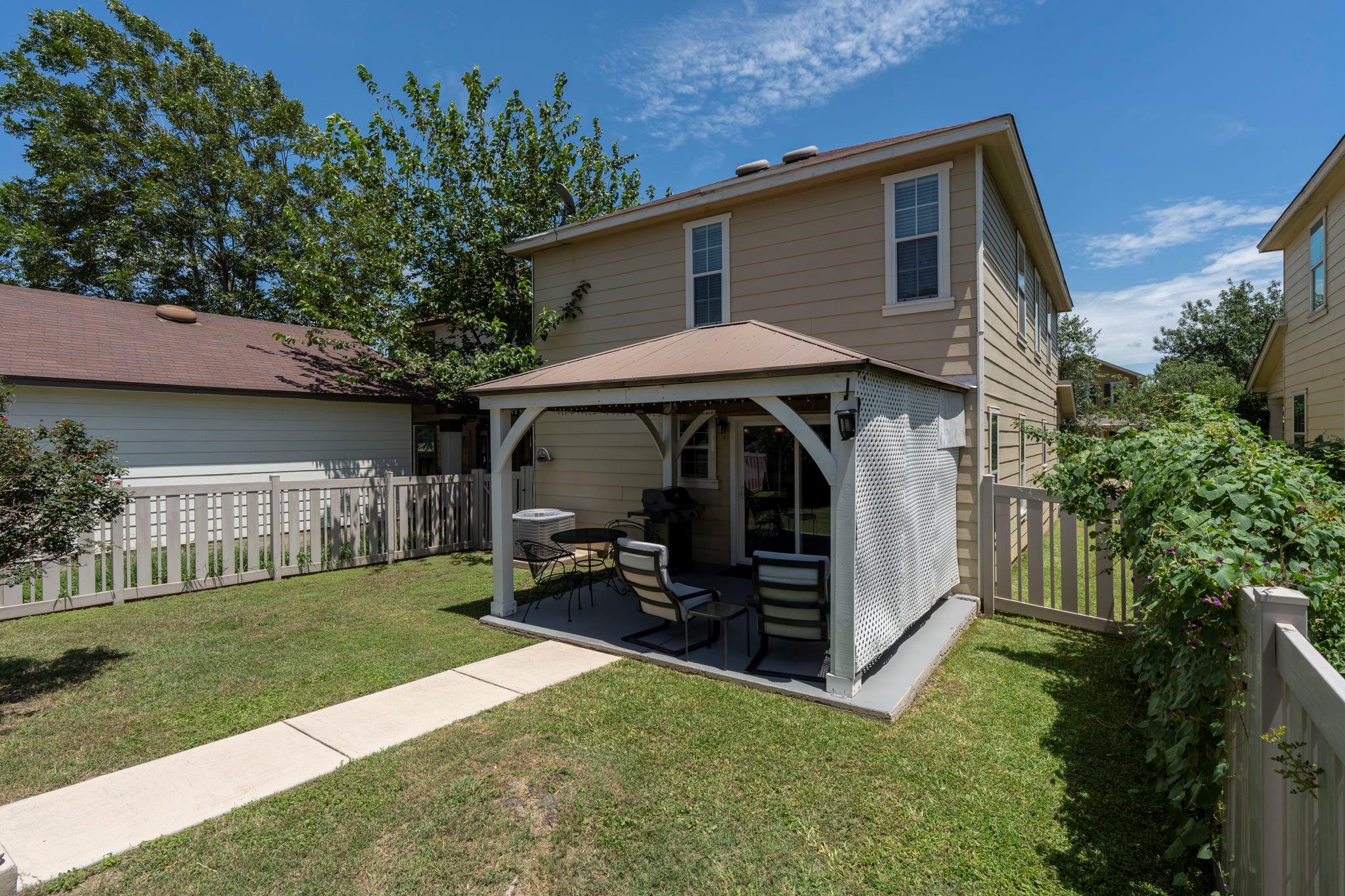 1051 Dorn, Kyle, TX 78640