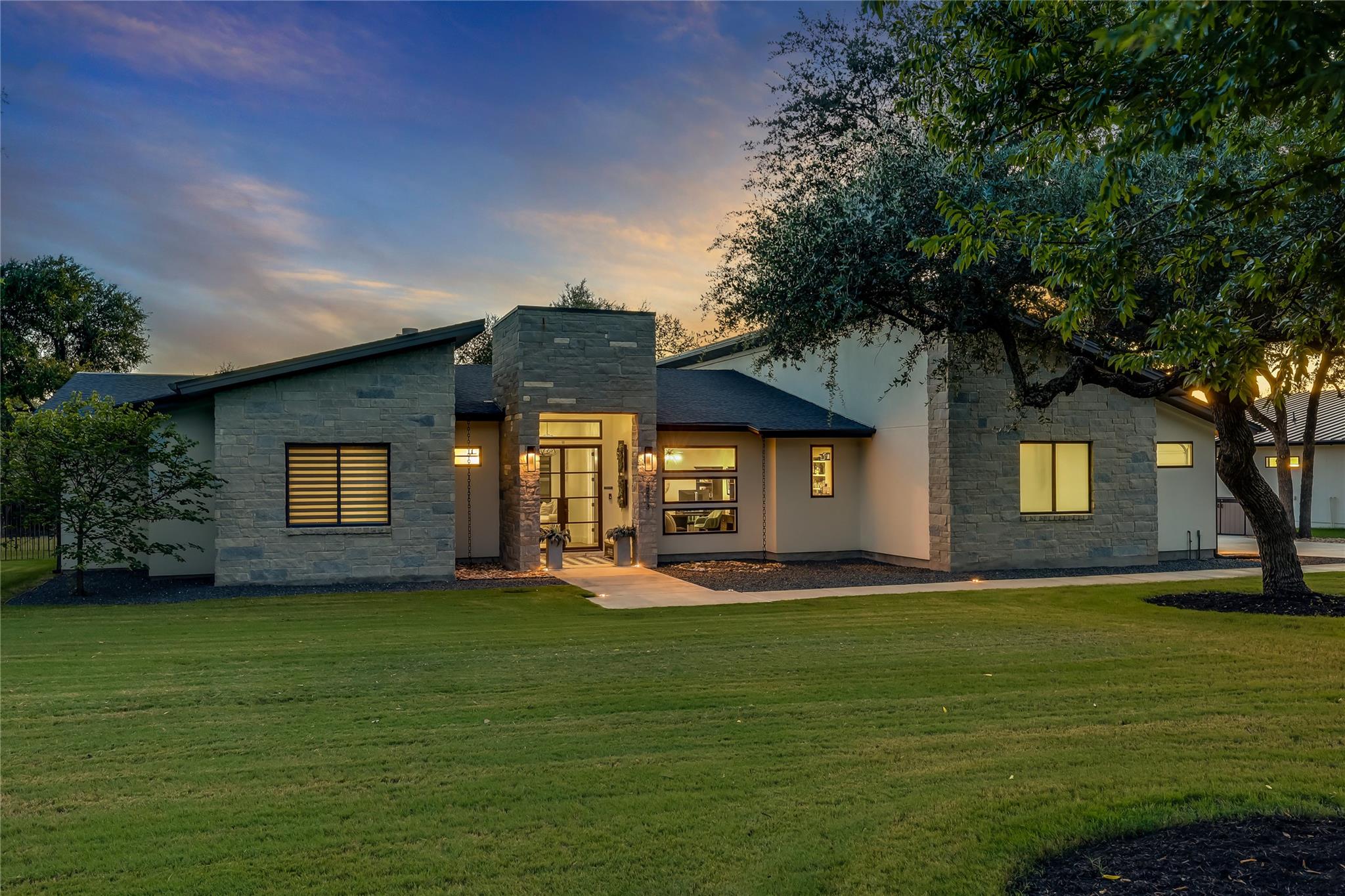 3213 Whitt Park Path, Leander, TX 78641