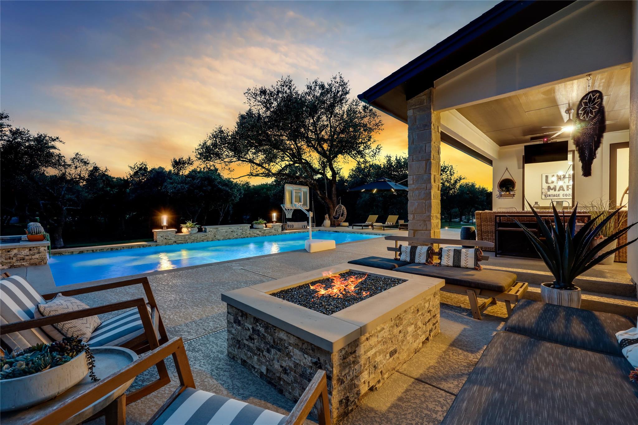 3213 Whitt Park Path, Leander, TX 78641