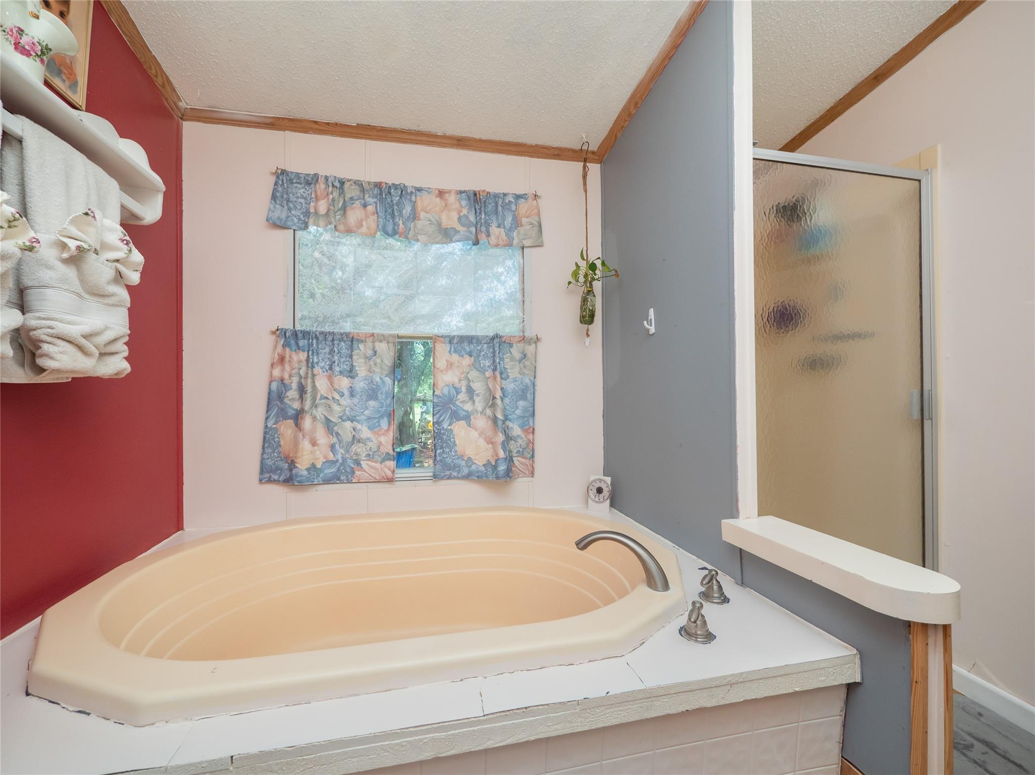 101 County Road 288, Liberty Hill, TX 78642