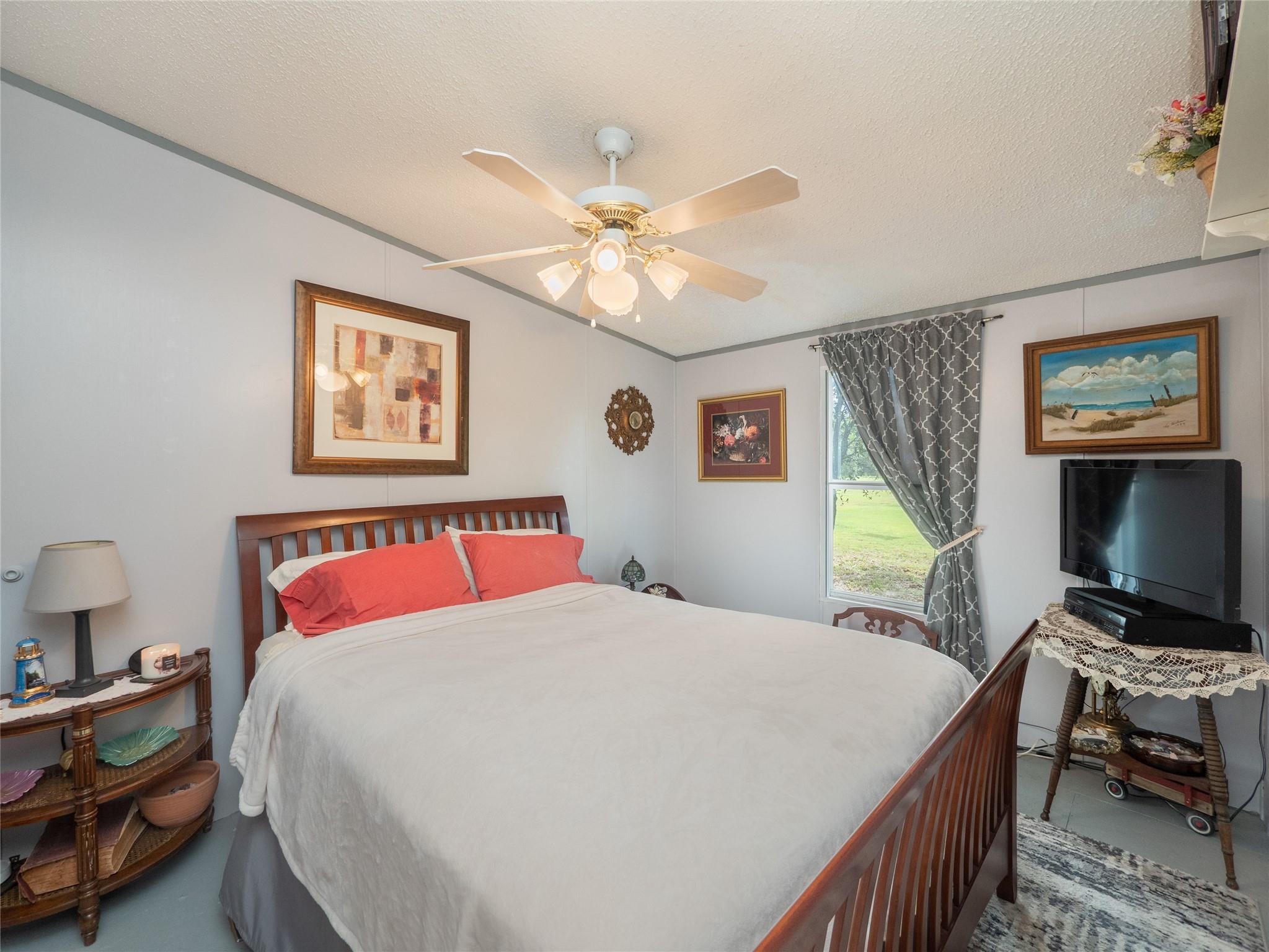 101 County Road 288, Liberty Hill, TX 78642