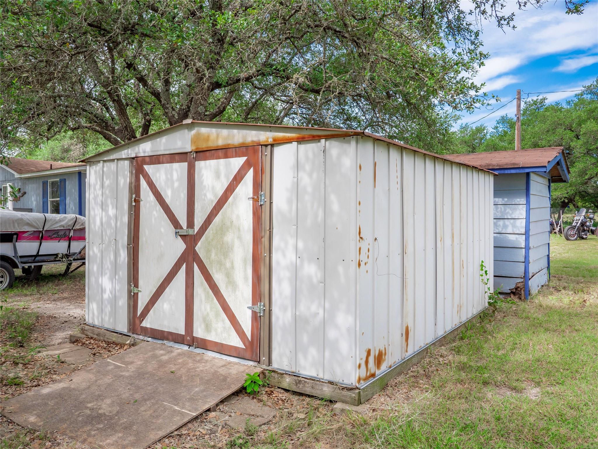 101 County Road 288, Liberty Hill, TX 78642