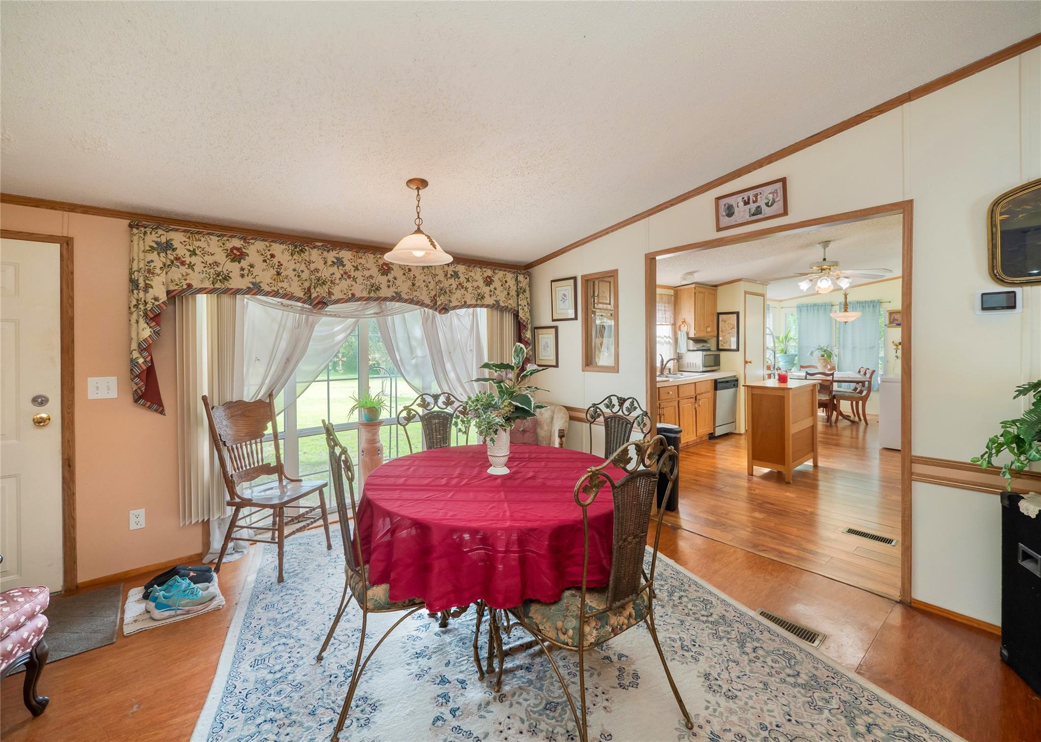 101 County Road 288, Liberty Hill, TX 78642