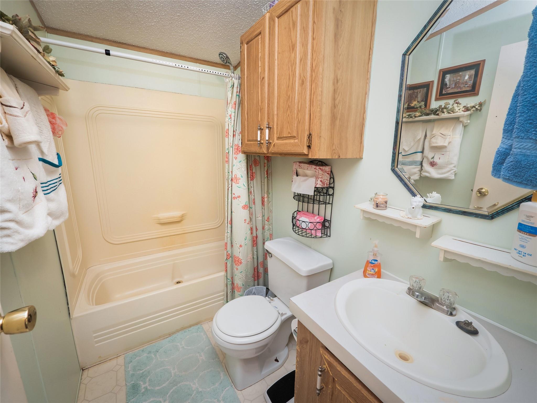 101 County Road 288, Liberty Hill, TX 78642