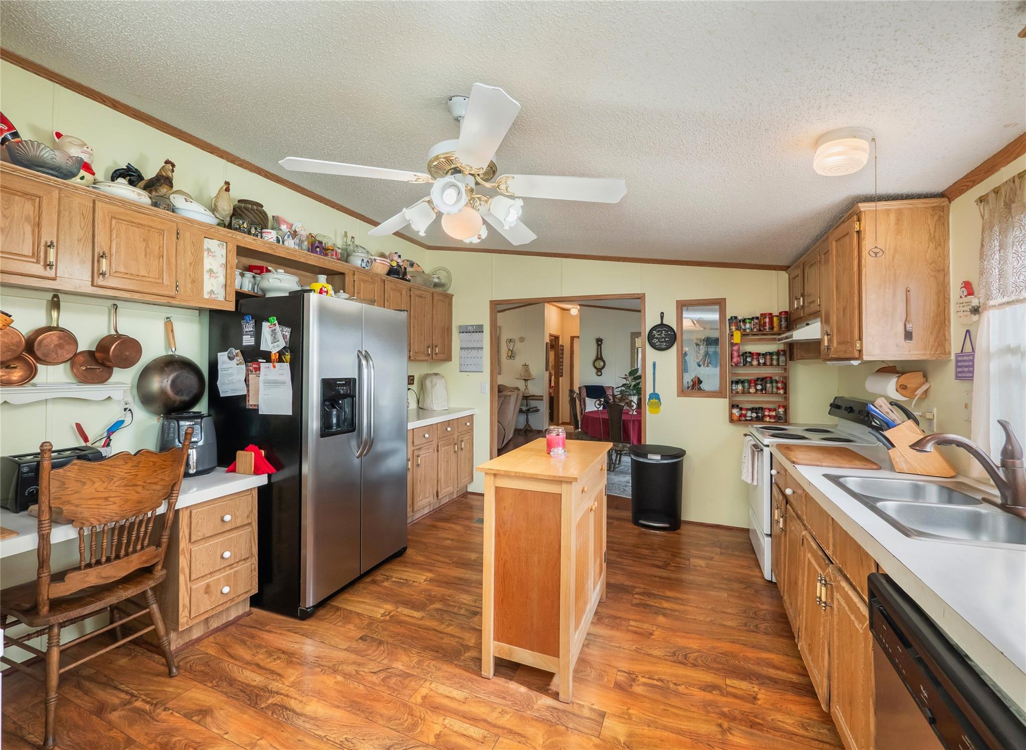 101 County Road 288, Liberty Hill, TX 78642