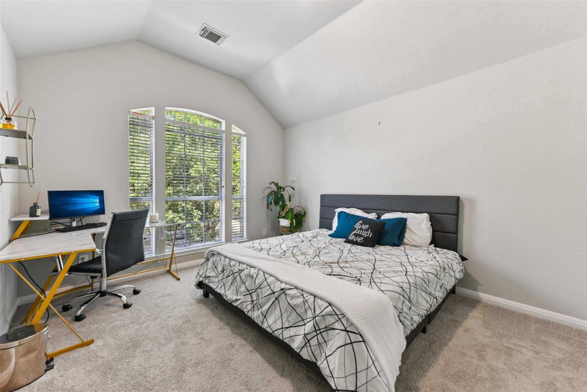 1913 Maize Bend Dr, Austin, TX 78727
