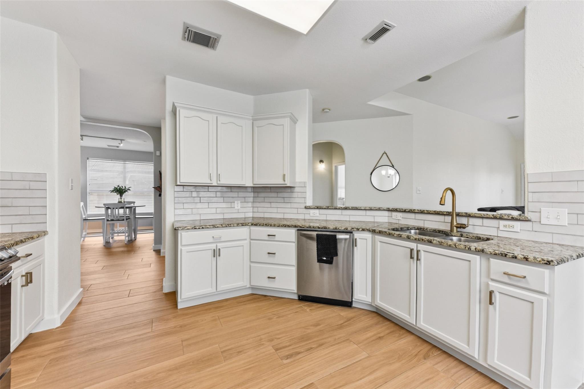 1913 Maize Bend Dr, Austin, TX 78727