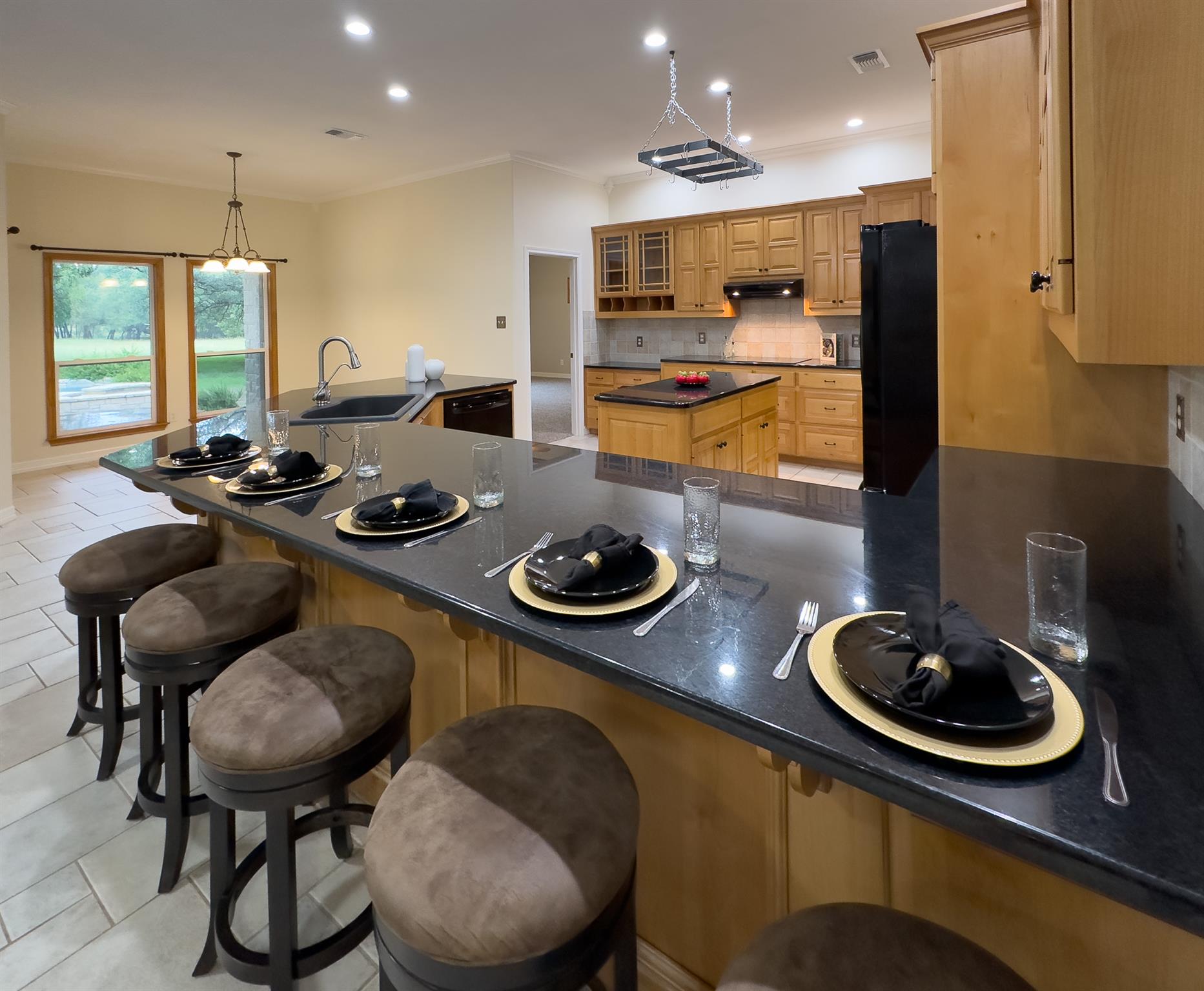 1448 Hidden Springs Dr, Salado, TX 76571