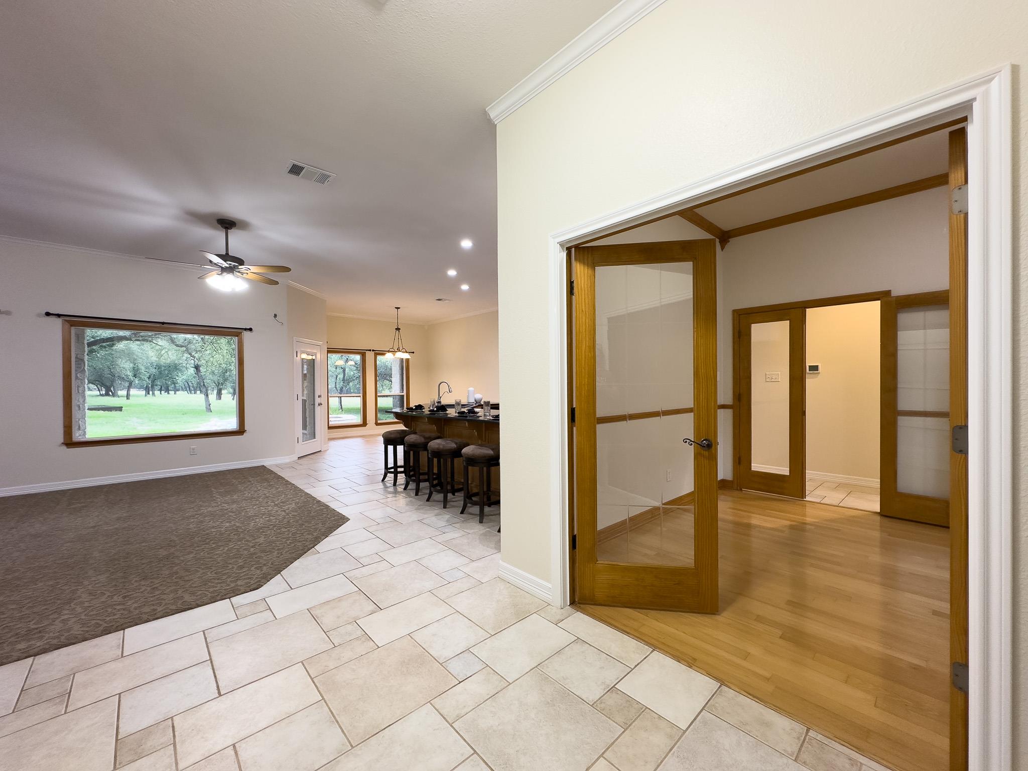 1448 Hidden Springs Dr, Salado, TX 76571