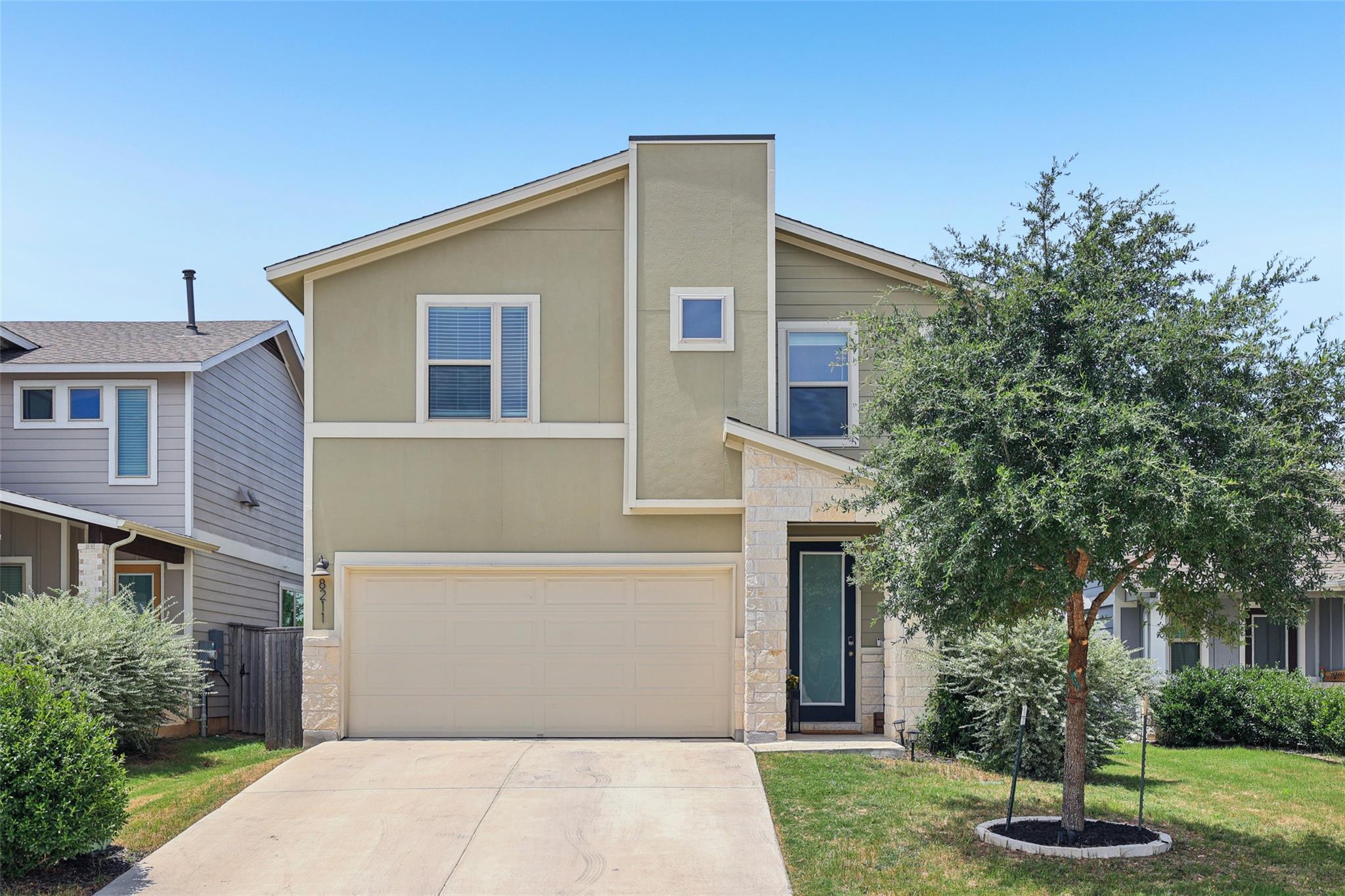 8211 McKamy Dr, Austin, TX 78744