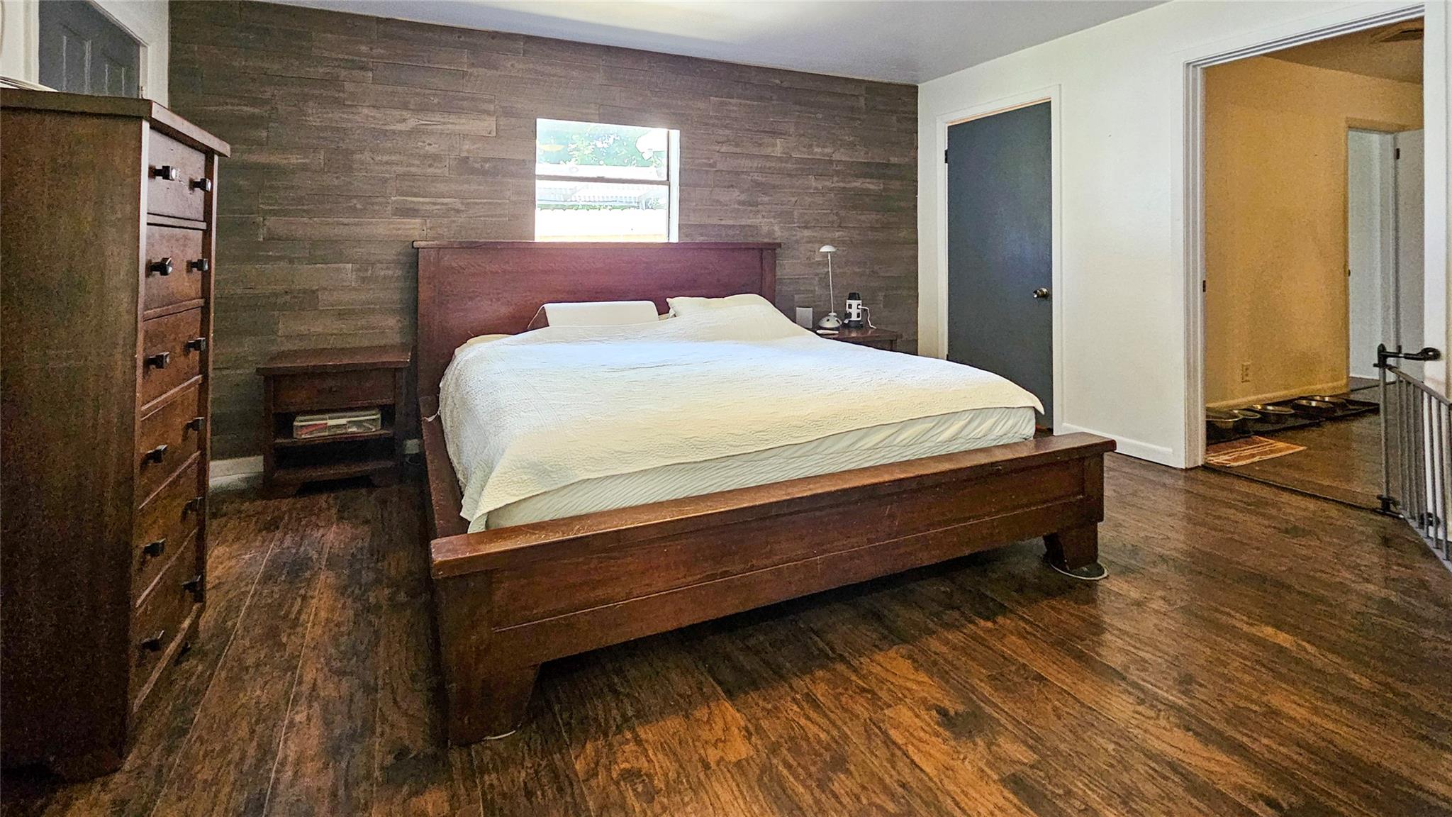 1609 Laurel St, Taylor, TX 76574