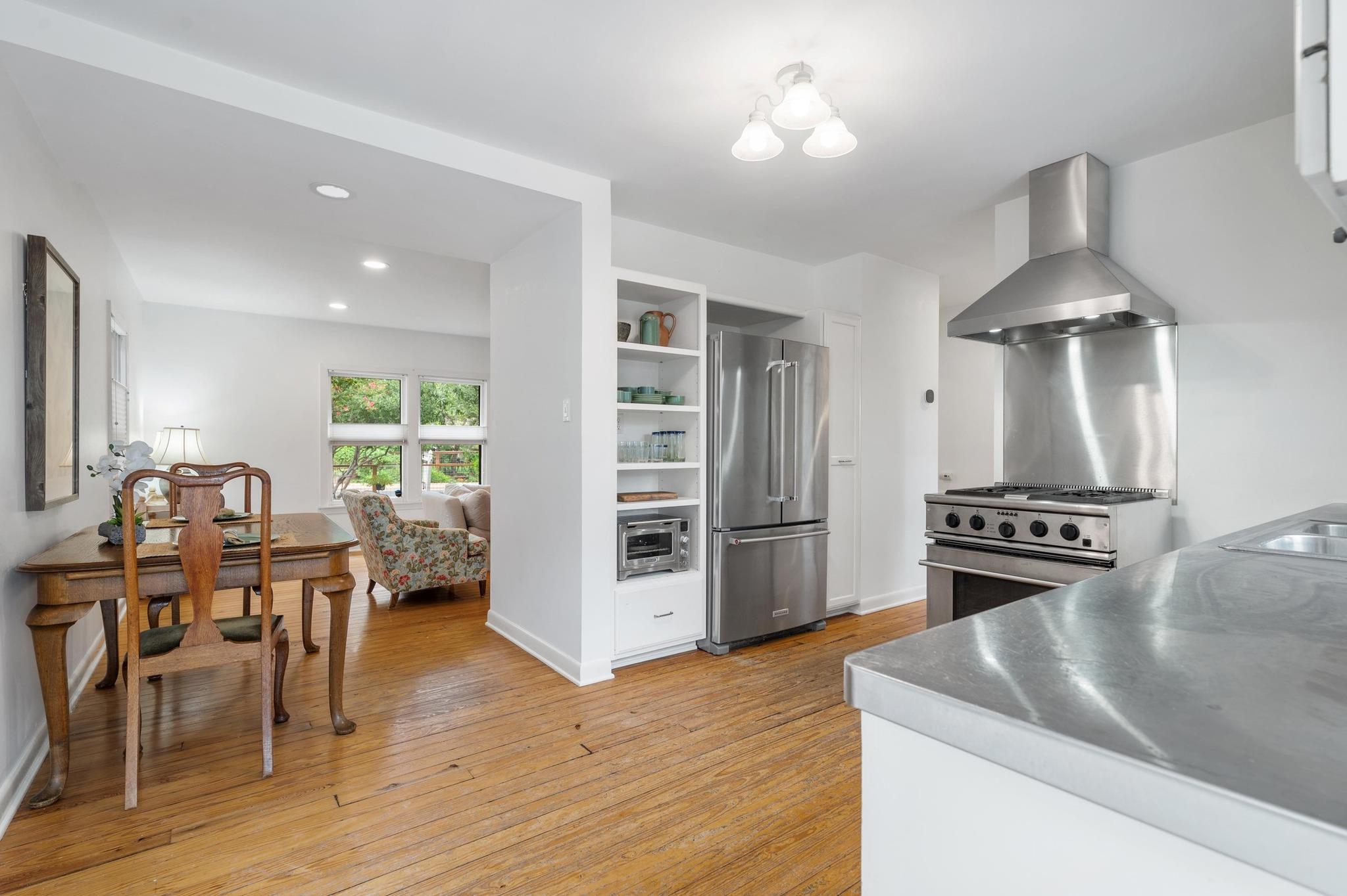 1903 40th St, Austin, TX 78731