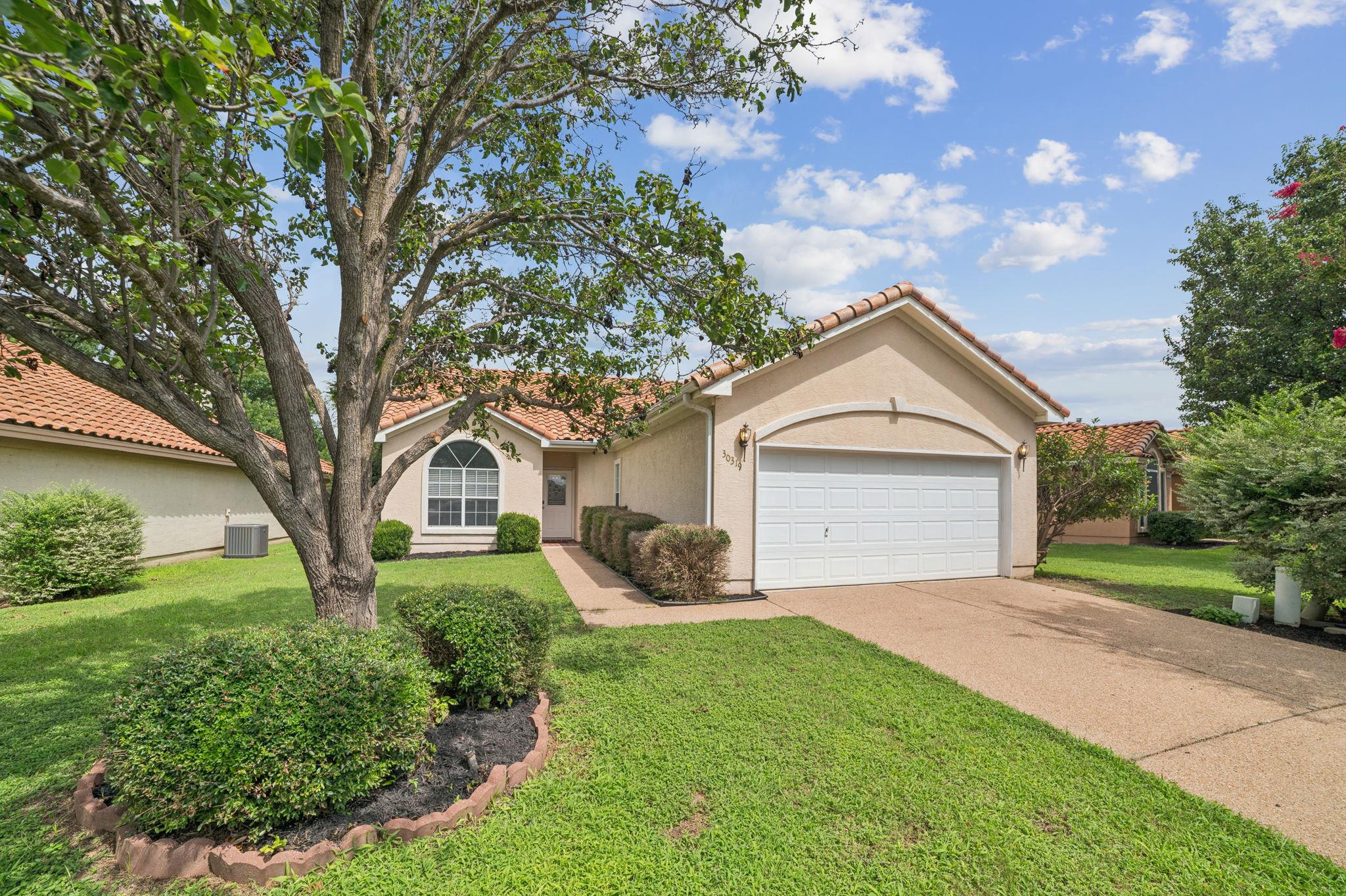 30319 Briarcrest Dr, Georgetown, TX 78628