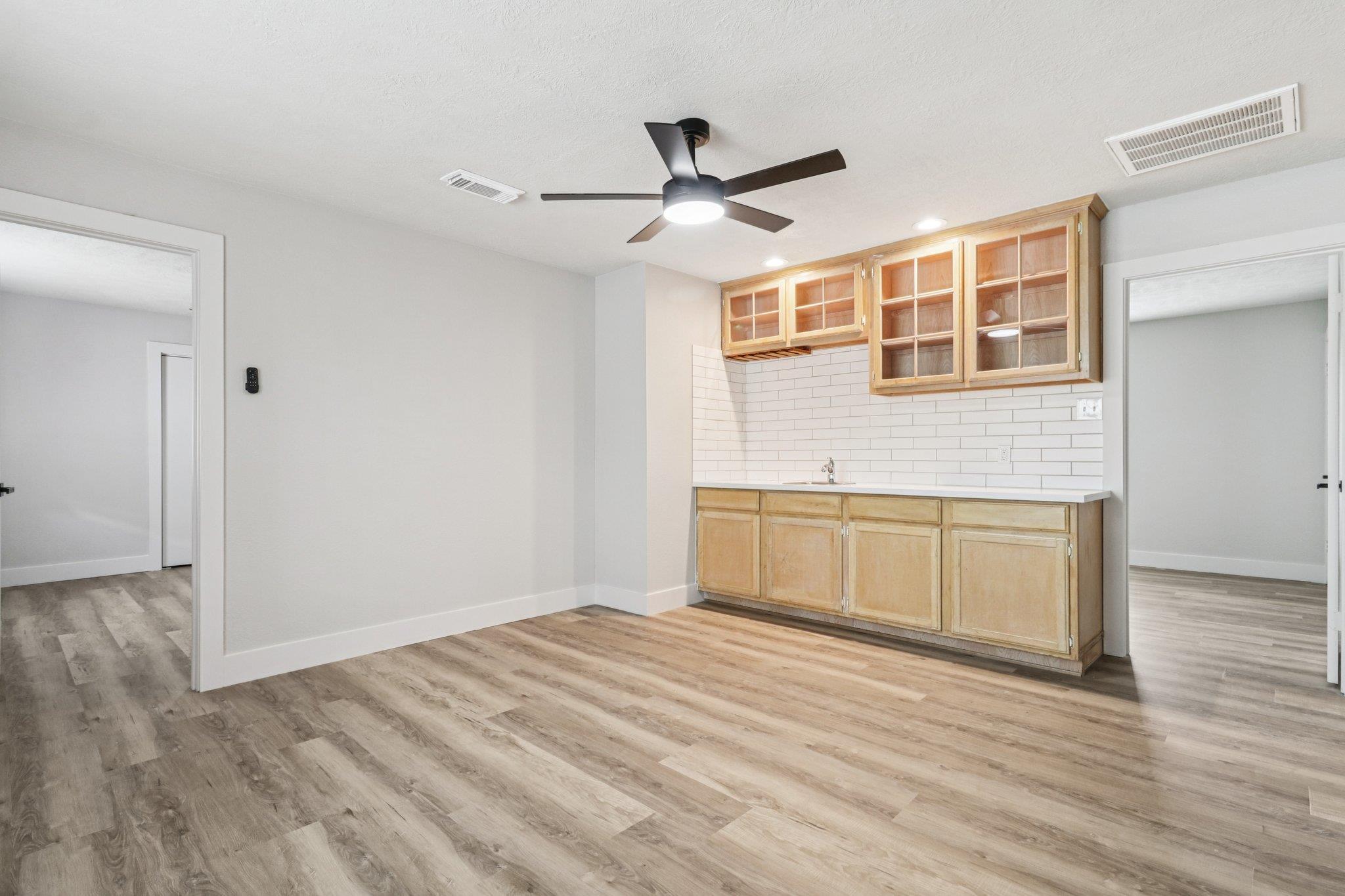 5810 N Magazine Cir, Houston, TX 77084