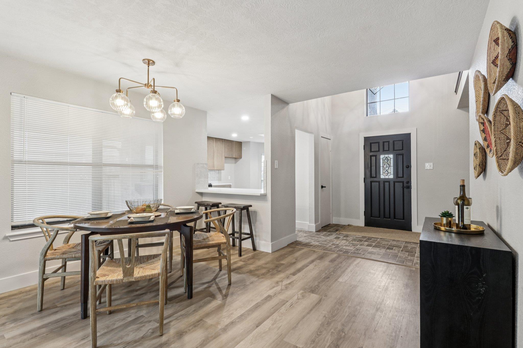 5810 N Magazine Cir, Houston, TX 77084