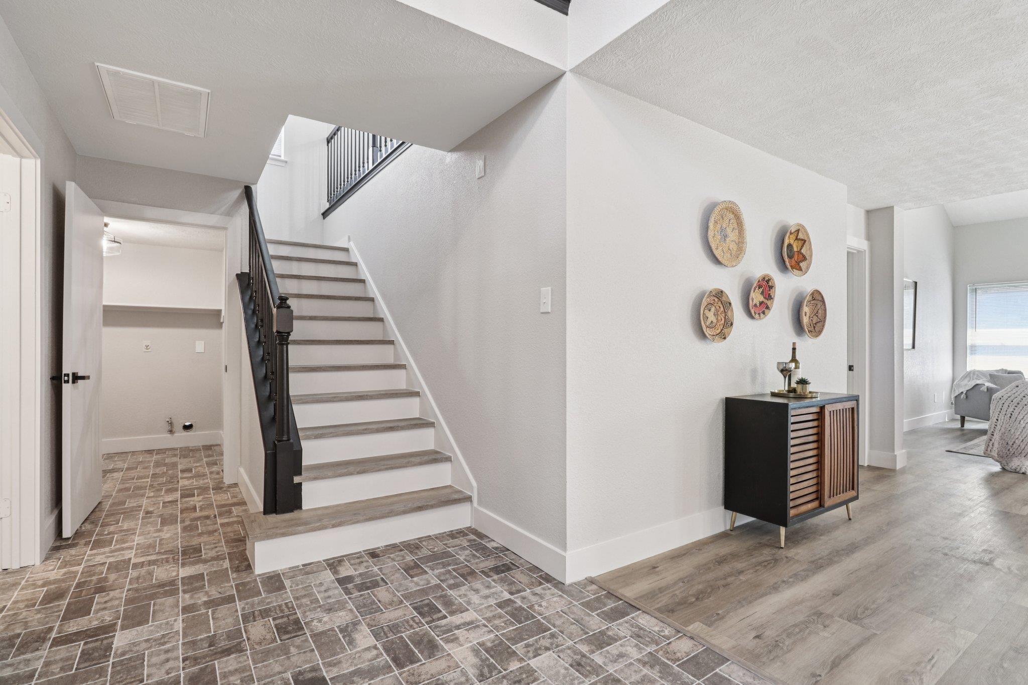 5810 N Magazine Cir, Houston, TX 77084