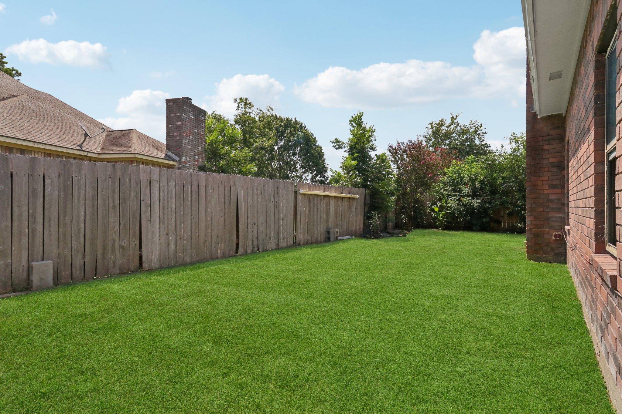 5810 N Magazine Cir, Houston, TX 77084