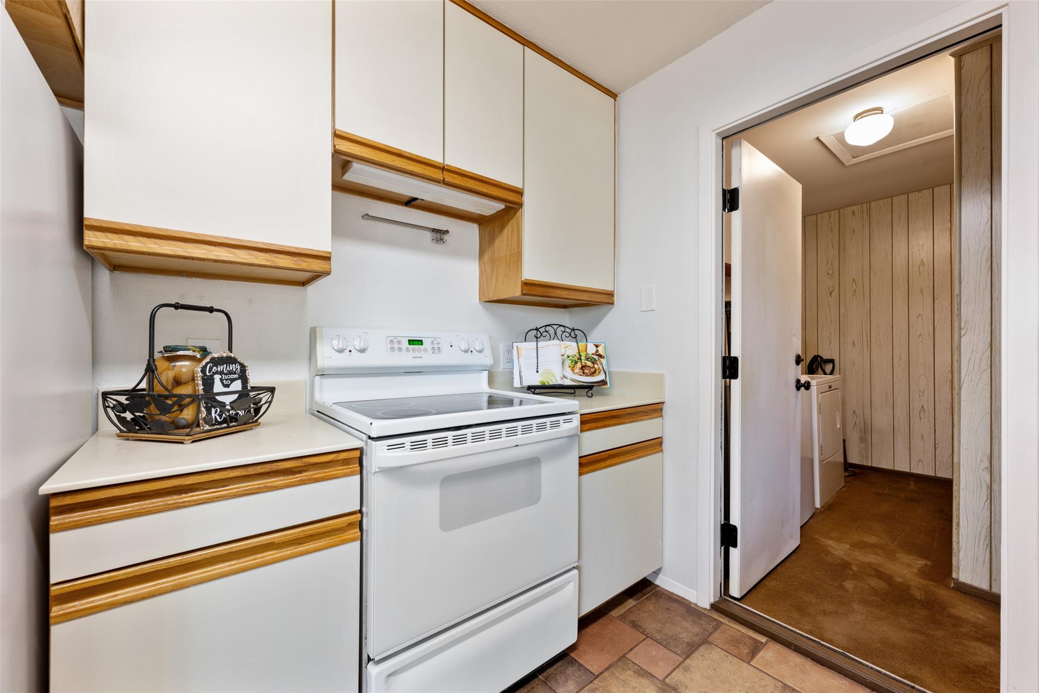 9504 Quail Village Ln, Austin, TX 78758