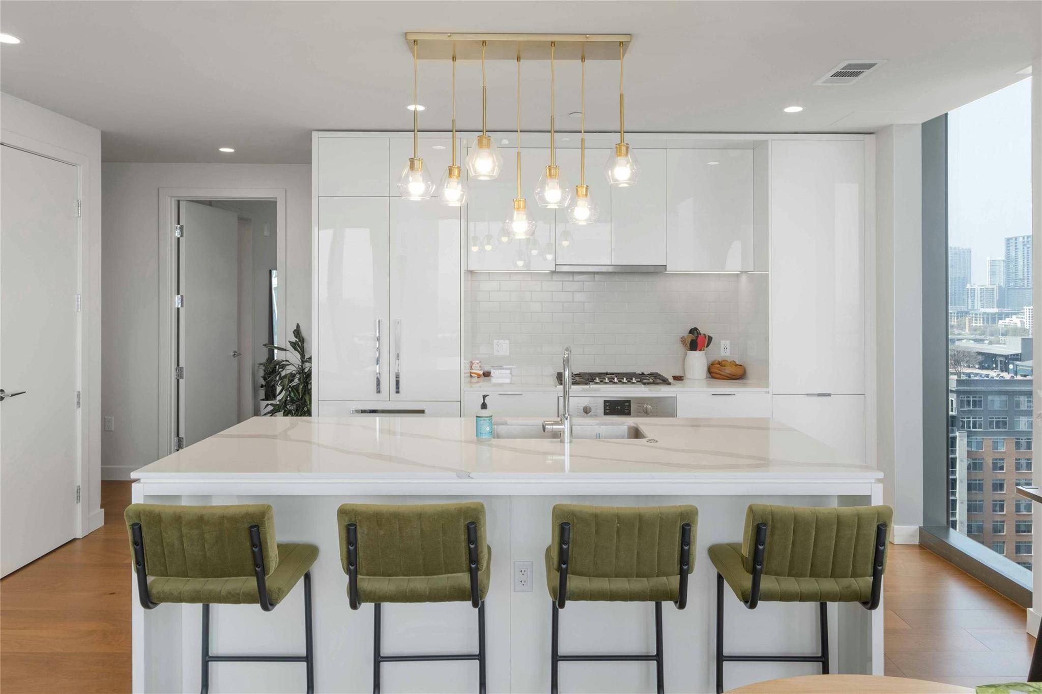 44 East Ave # 1507, Austin, TX 78701