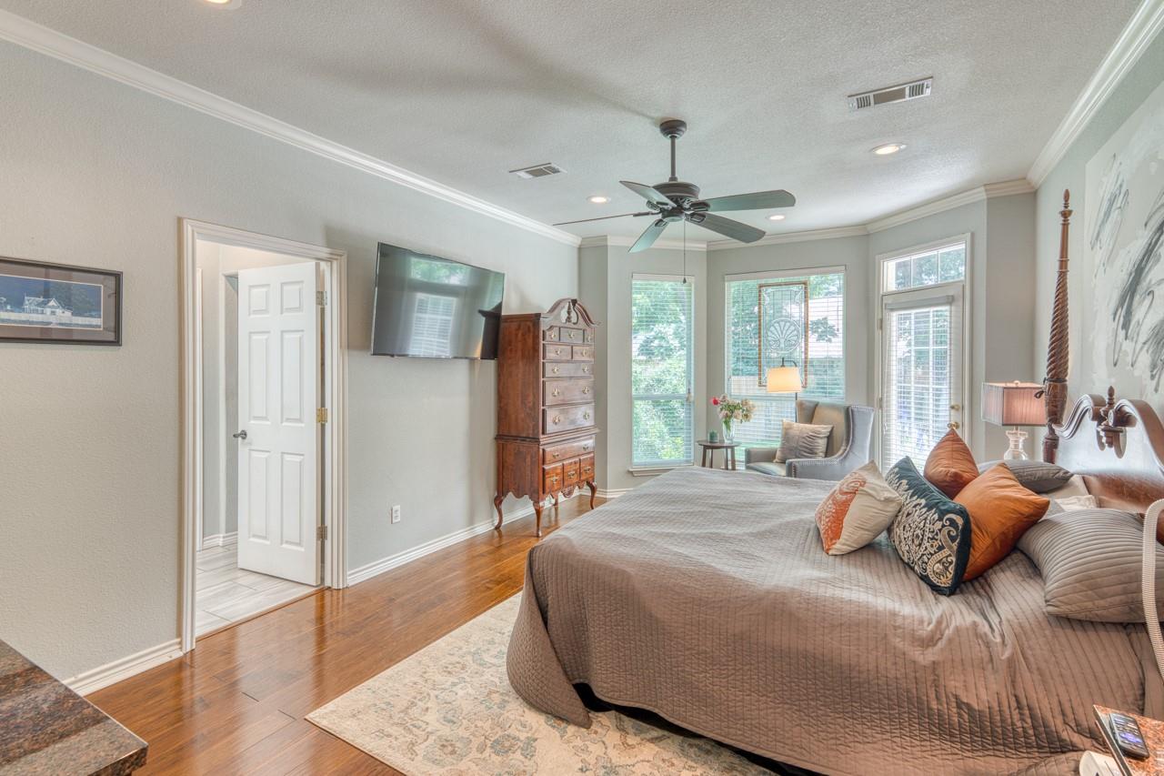 337 Colonial St, Meadowlakes, TX 78654