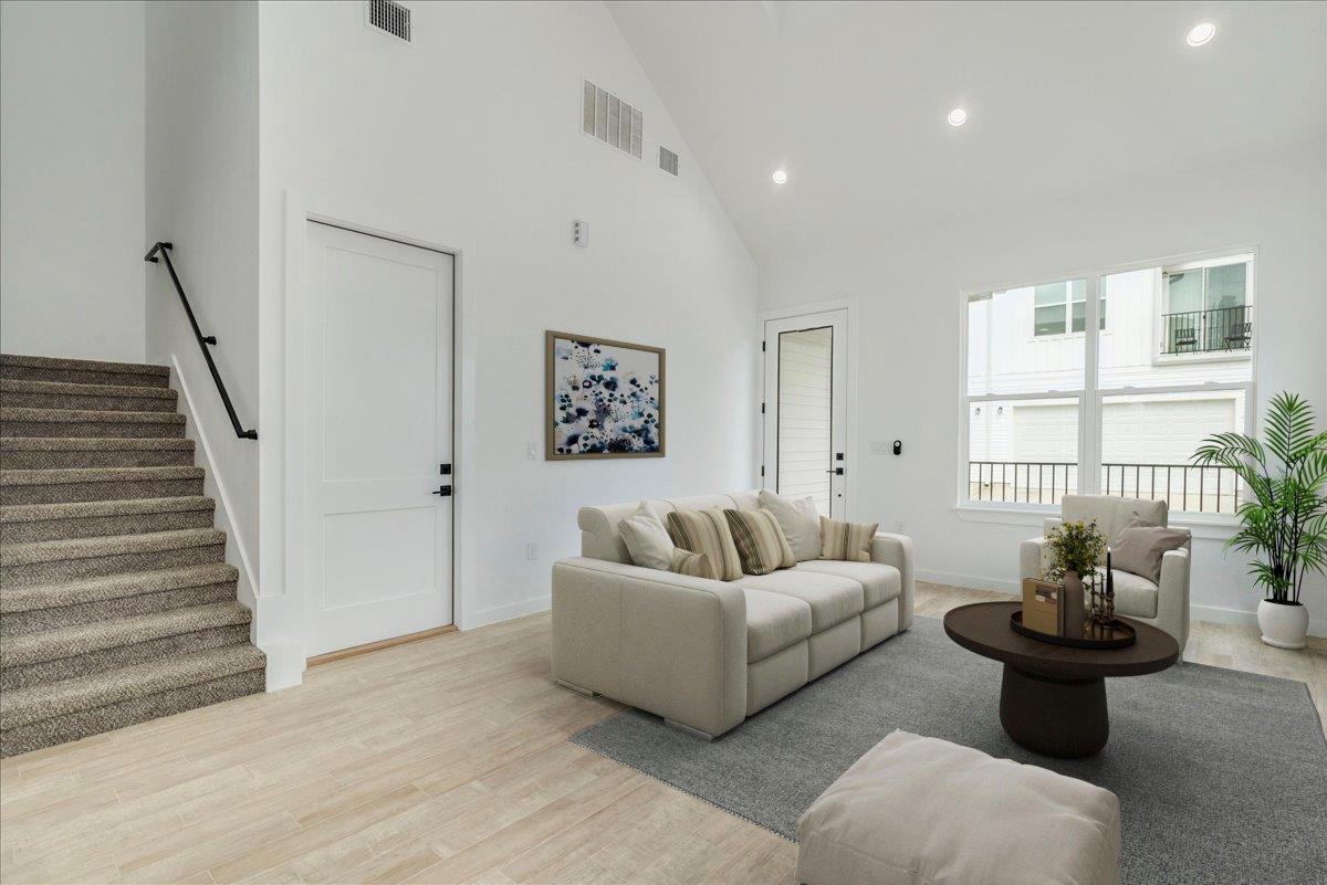 126 Lourdes Ct # A, Dripping Springs, TX 78620