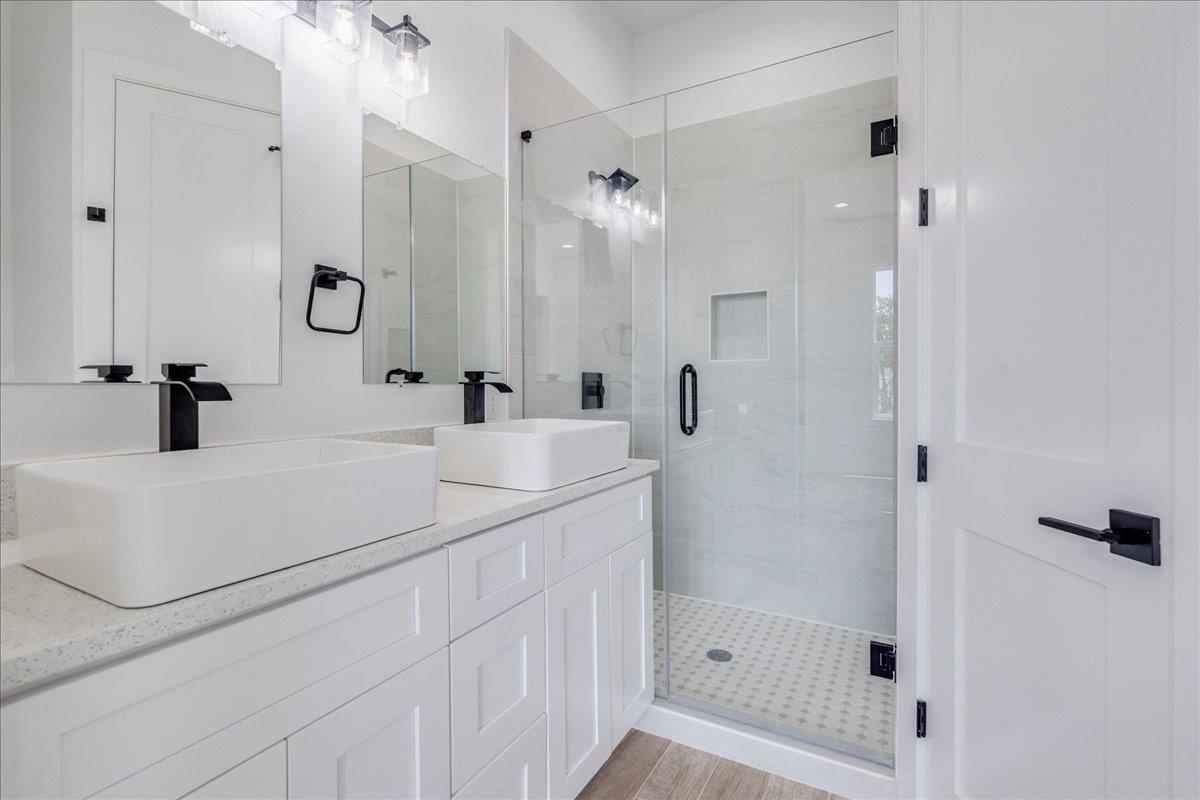 126 Lourdes Ct # A, Dripping Springs, TX 78620