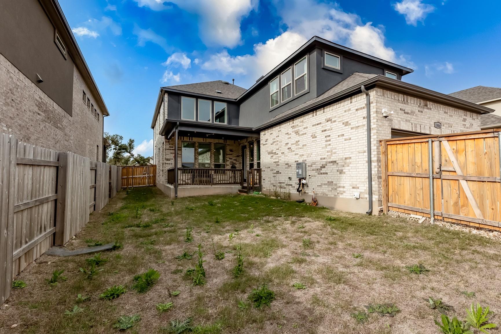 2808 Stone Branch Dr, Leander, TX 78641