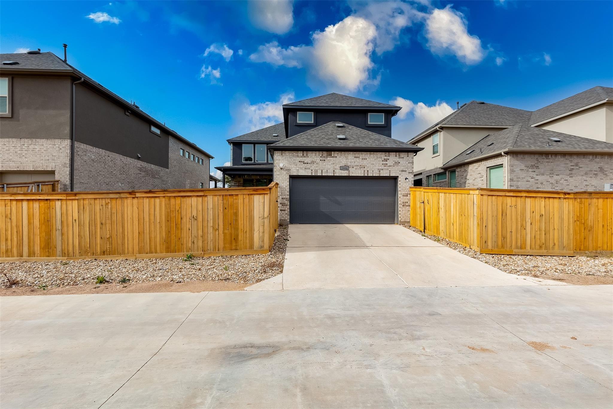 2808 Stone Branch Dr, Leander, TX 78641