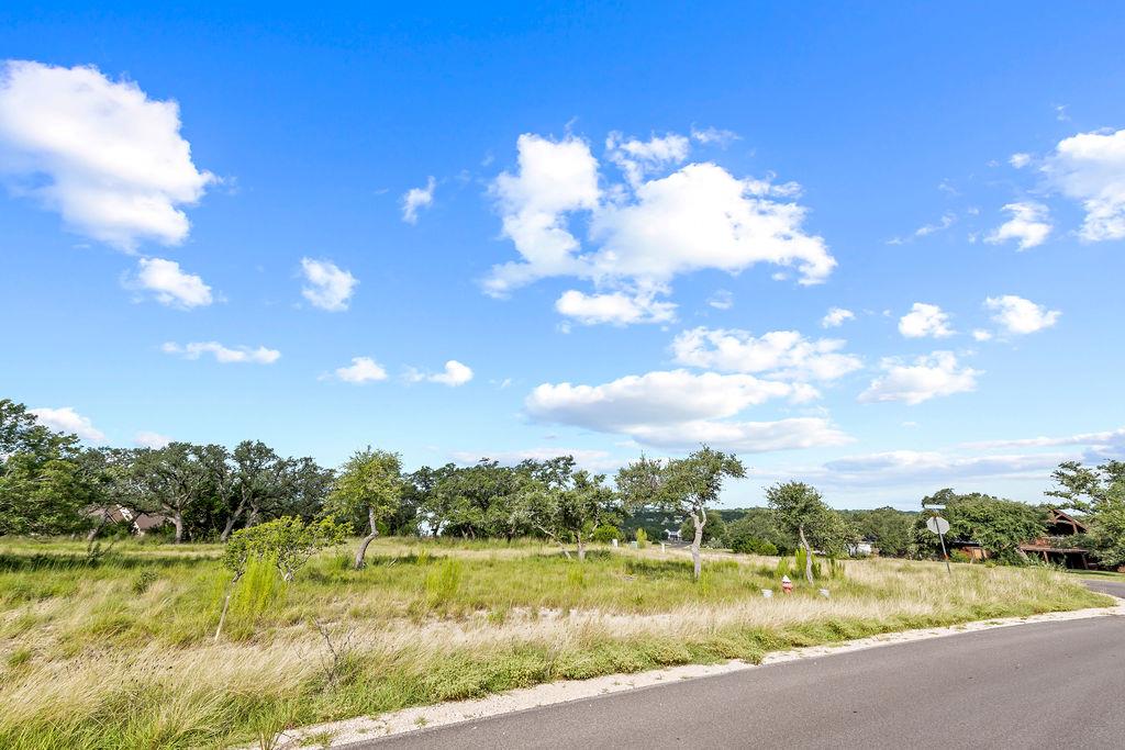 1559 Lake Ridge Blvd, Canyon Lake, TX 78133