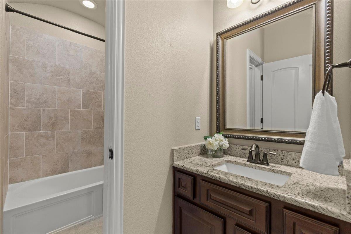 4358 Caldwell Palm Cir, Round Rock, TX 78665