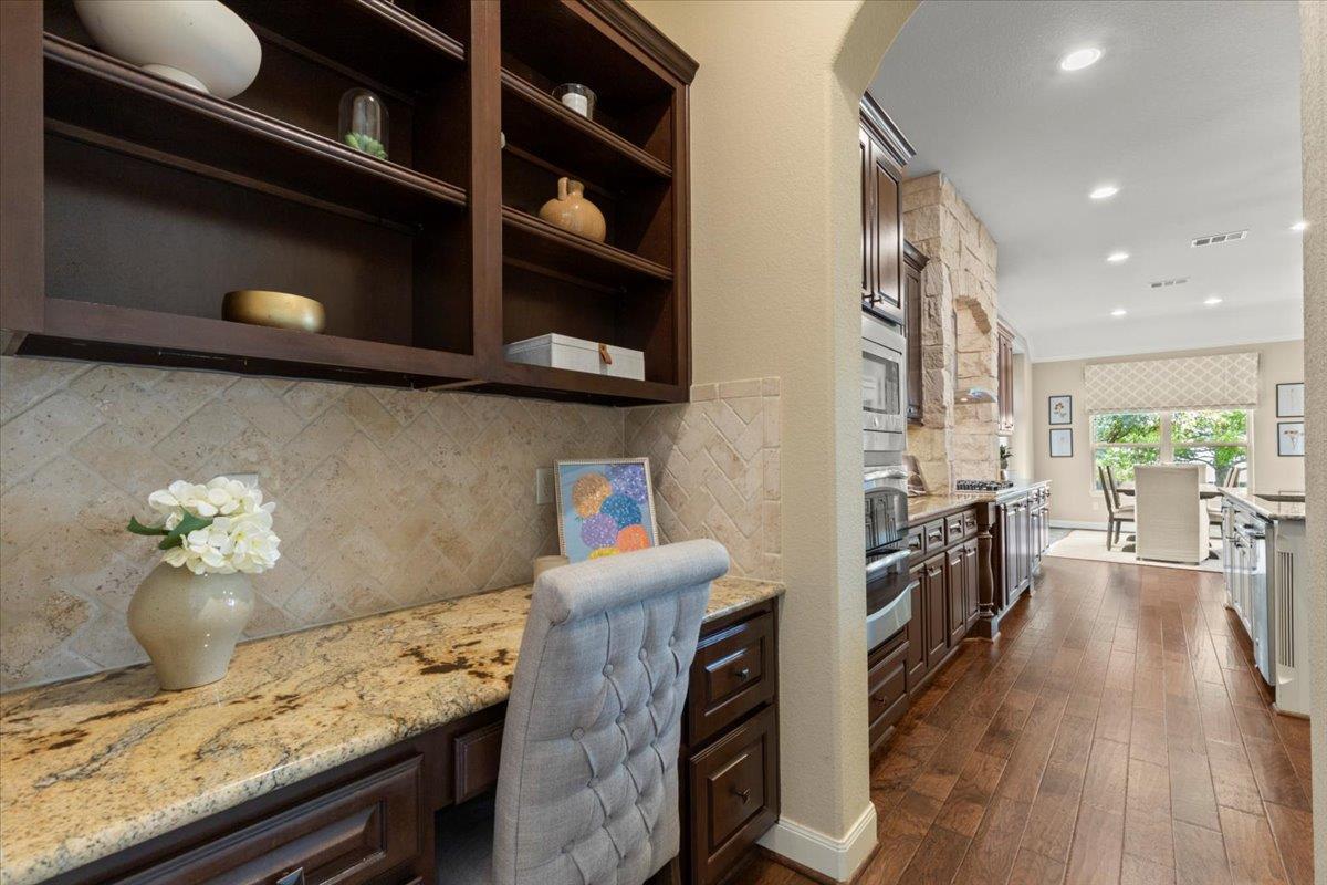 4358 Caldwell Palm Cir, Round Rock, TX 78665