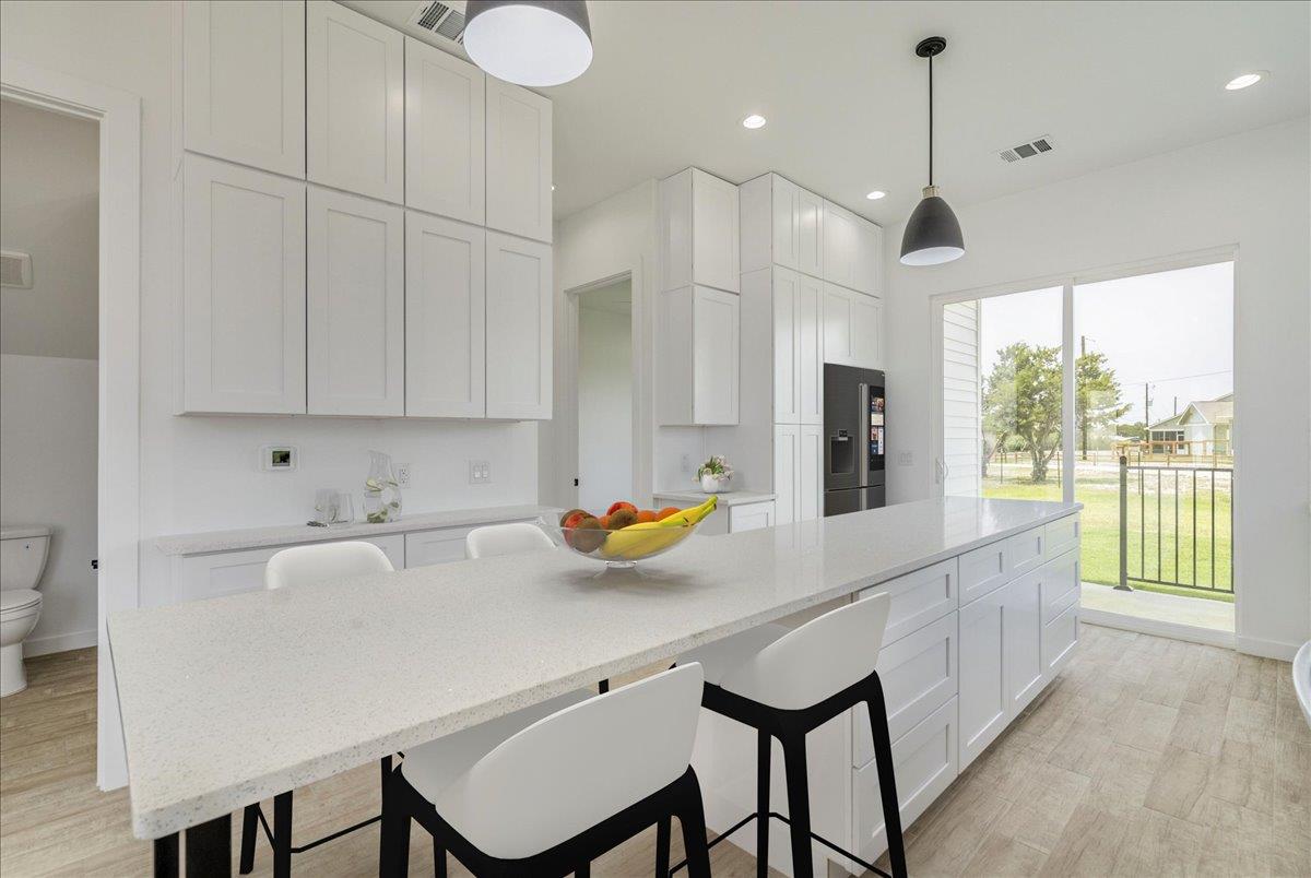 126 Lourdes Ct # B, Dripping Springs, TX 78620