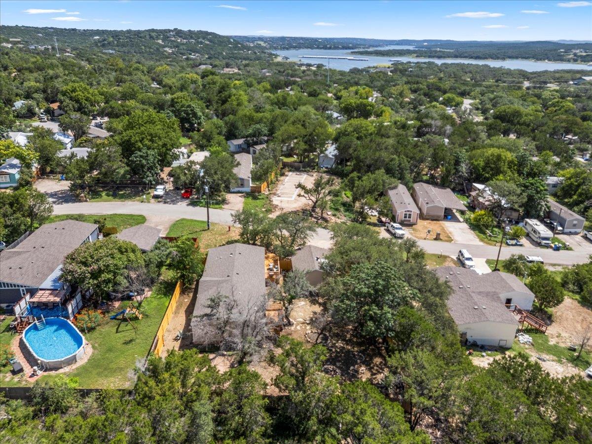 21503 Coyote Trl, Lago Vista, TX 78645