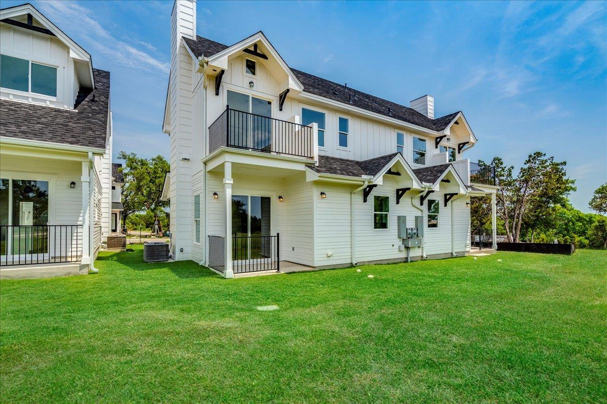 136 Lourdes Ct # B, Dripping Springs, TX 78620