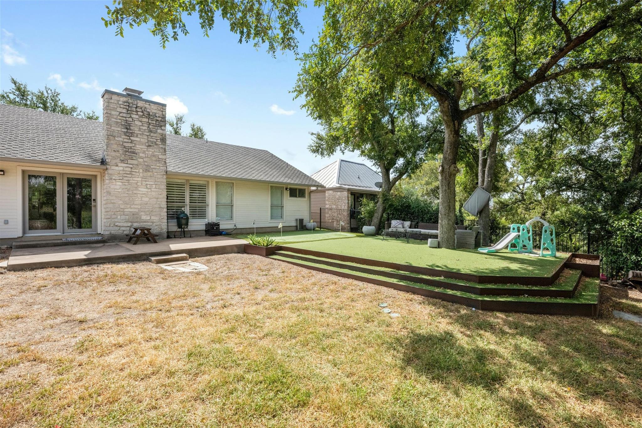 1304 Quaker Ridge Dr, Austin, TX 78746
