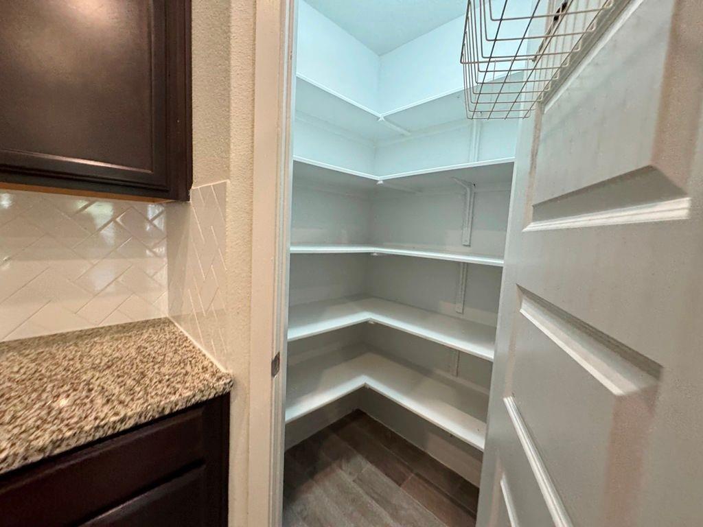 295 Rimrock Ct, Bastrop, TX 78602