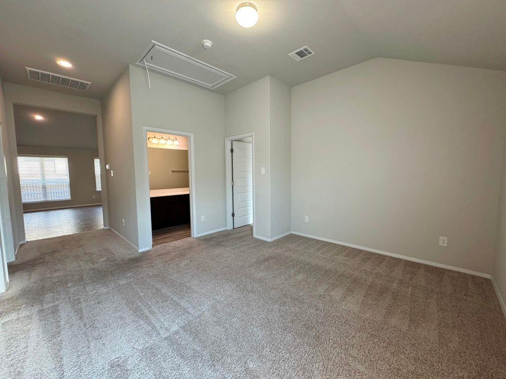 295 Rimrock Ct, Bastrop, TX 78602