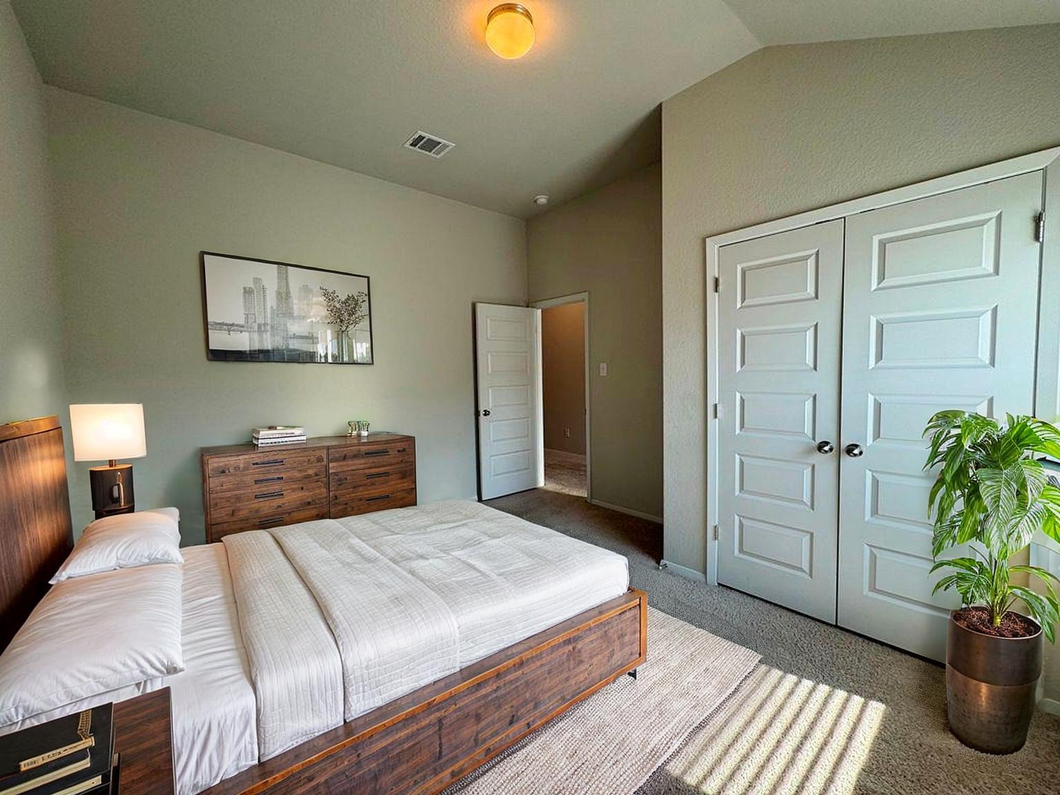 295 Rimrock Ct, Bastrop, TX 78602