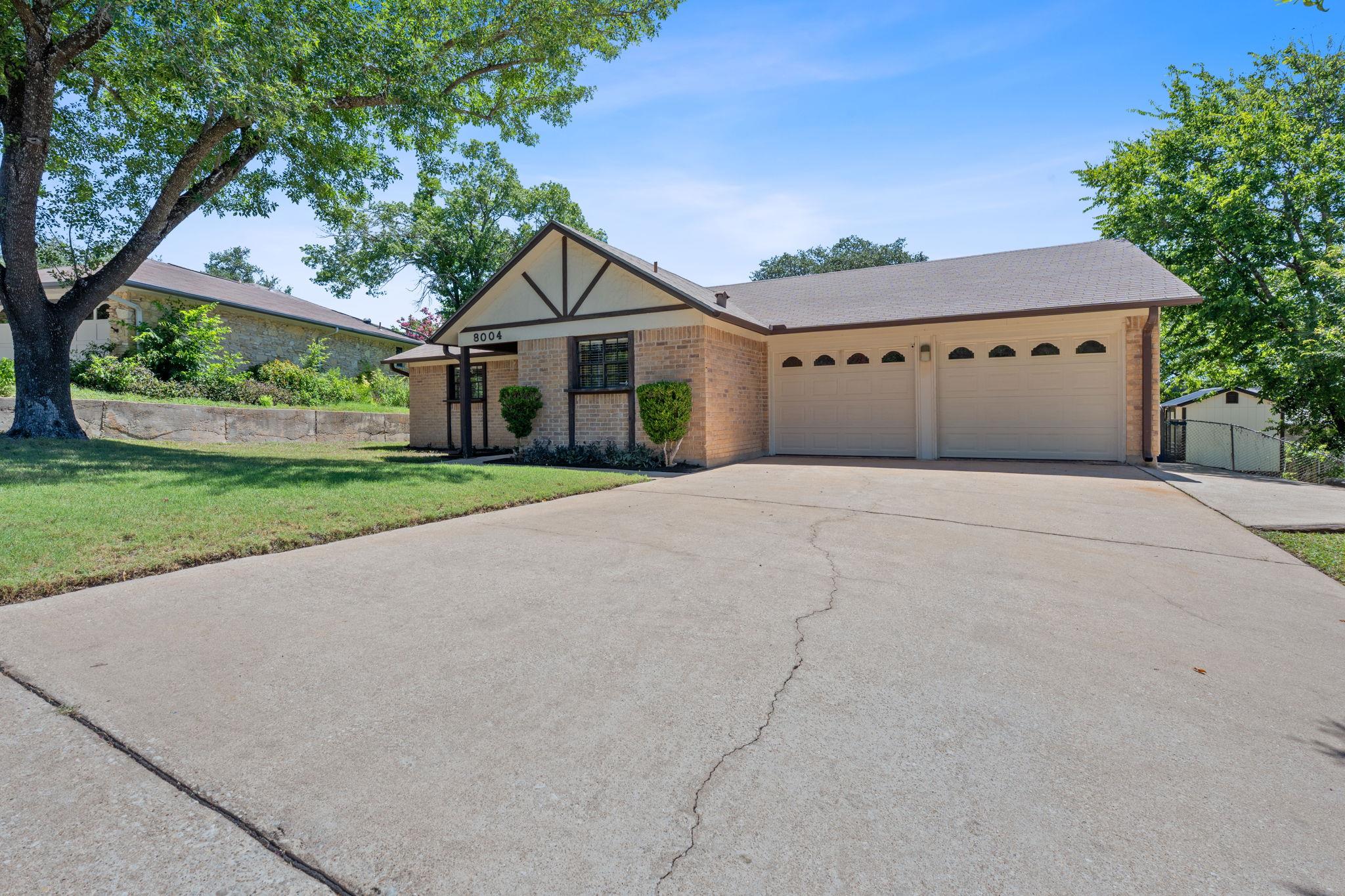 8004 Red Willow Dr, Austin, TX 78736