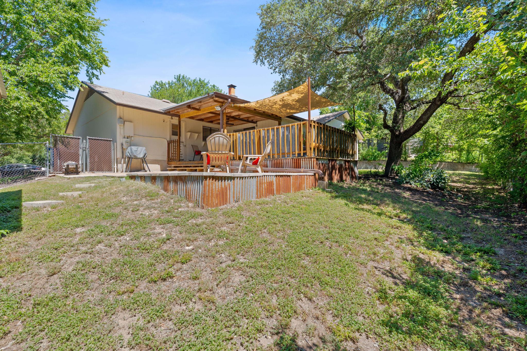 8004 Red Willow Dr, Austin, TX 78736
