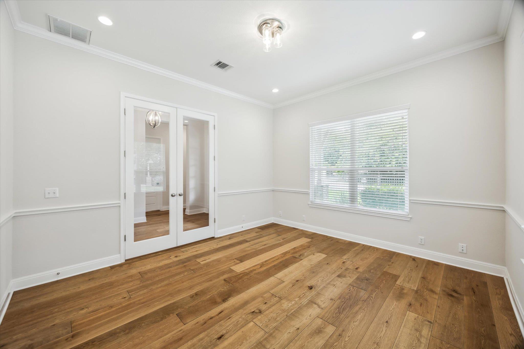 1216 Forest St, Georgetown, TX 78626
