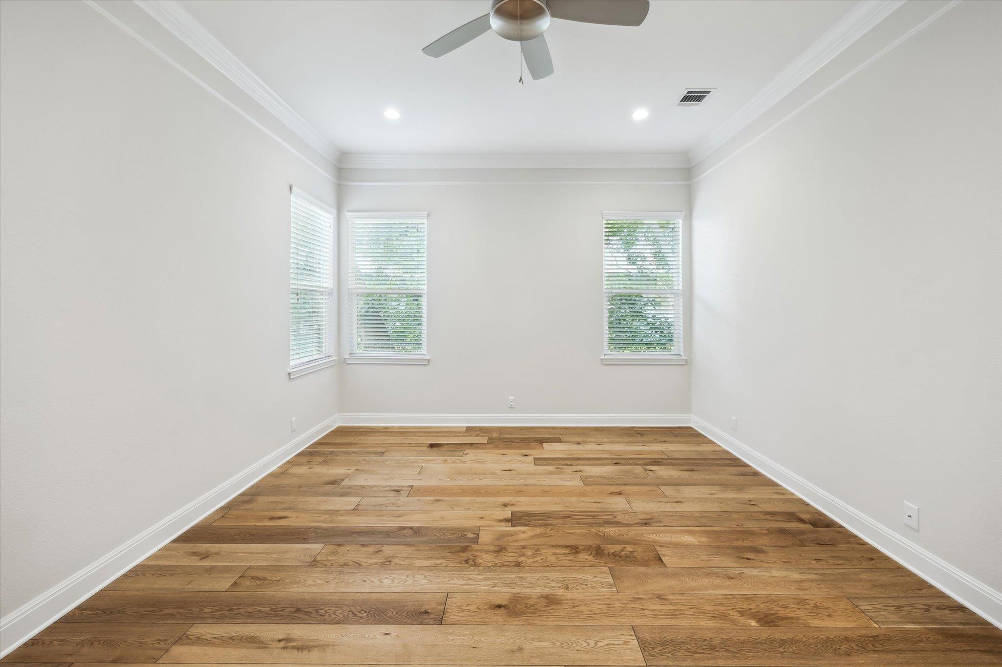 1216 Forest St, Georgetown, TX 78626