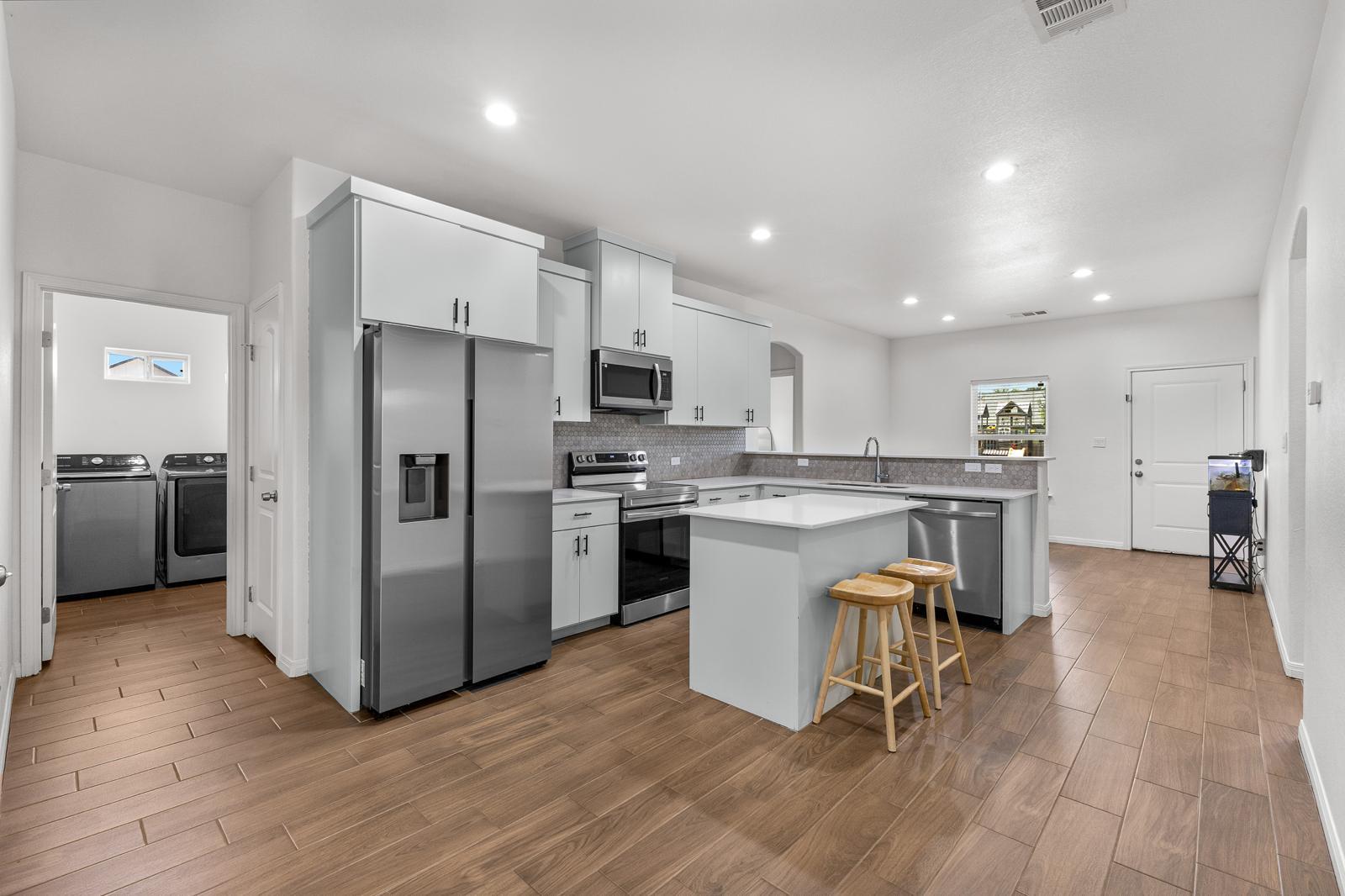 129 Kawainui Ln, Bastrop, TX 78602