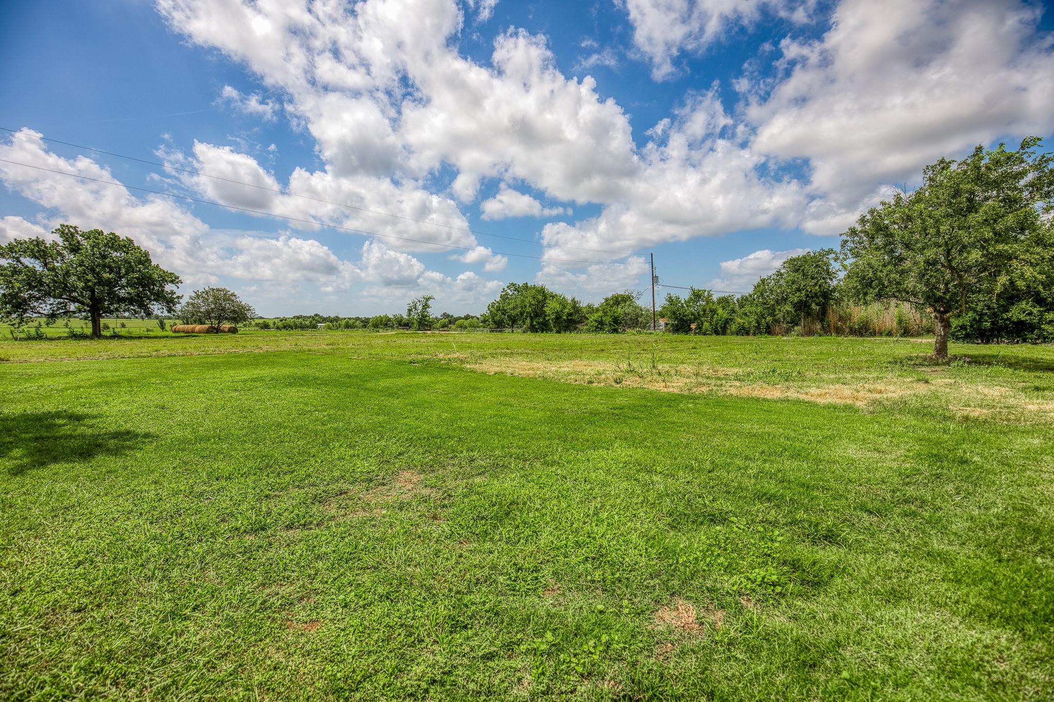 2578 County Road 121, Caldwell, TX 77836