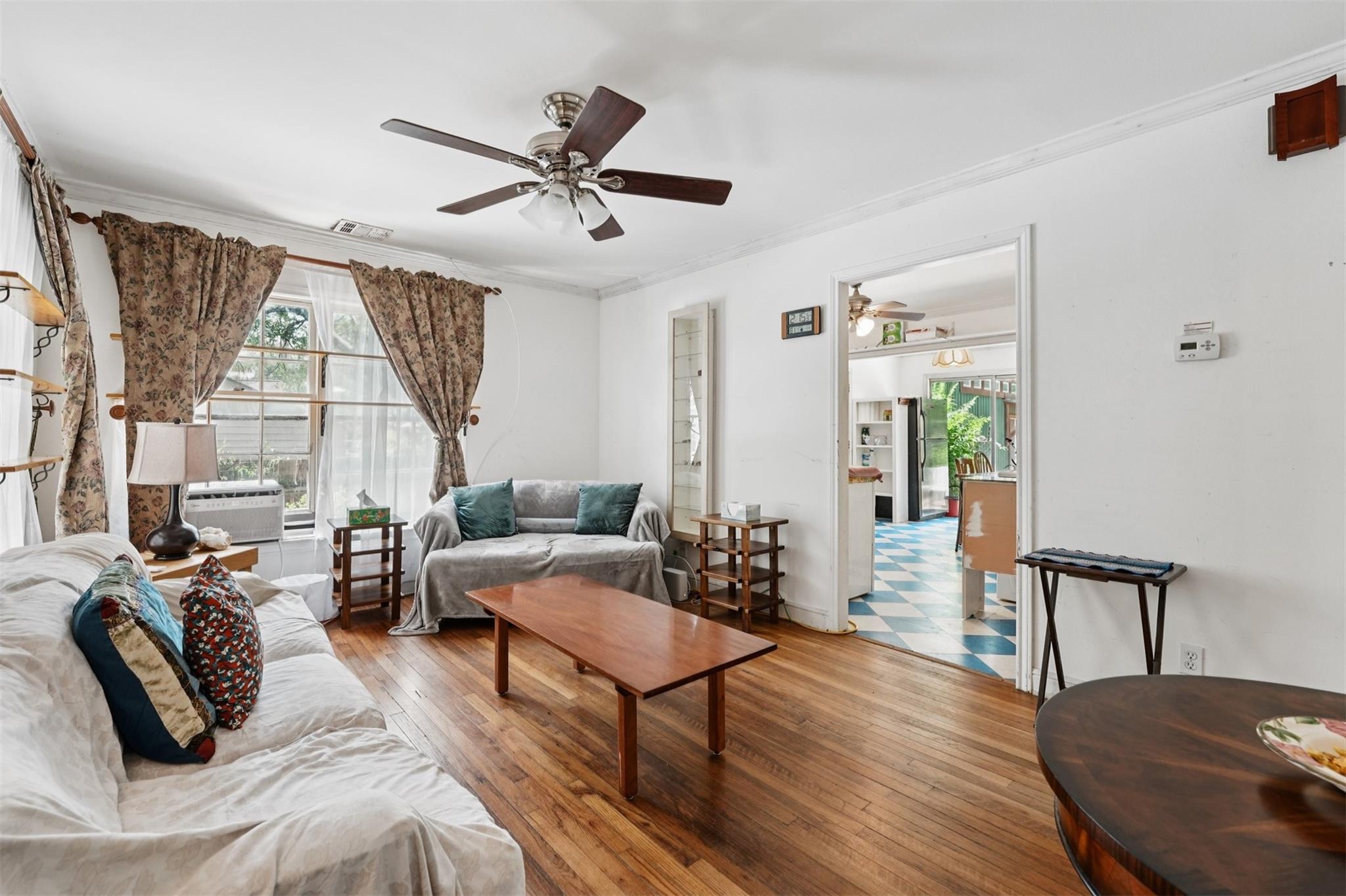 2114 Shoalmont Dr, Austin, TX 78756